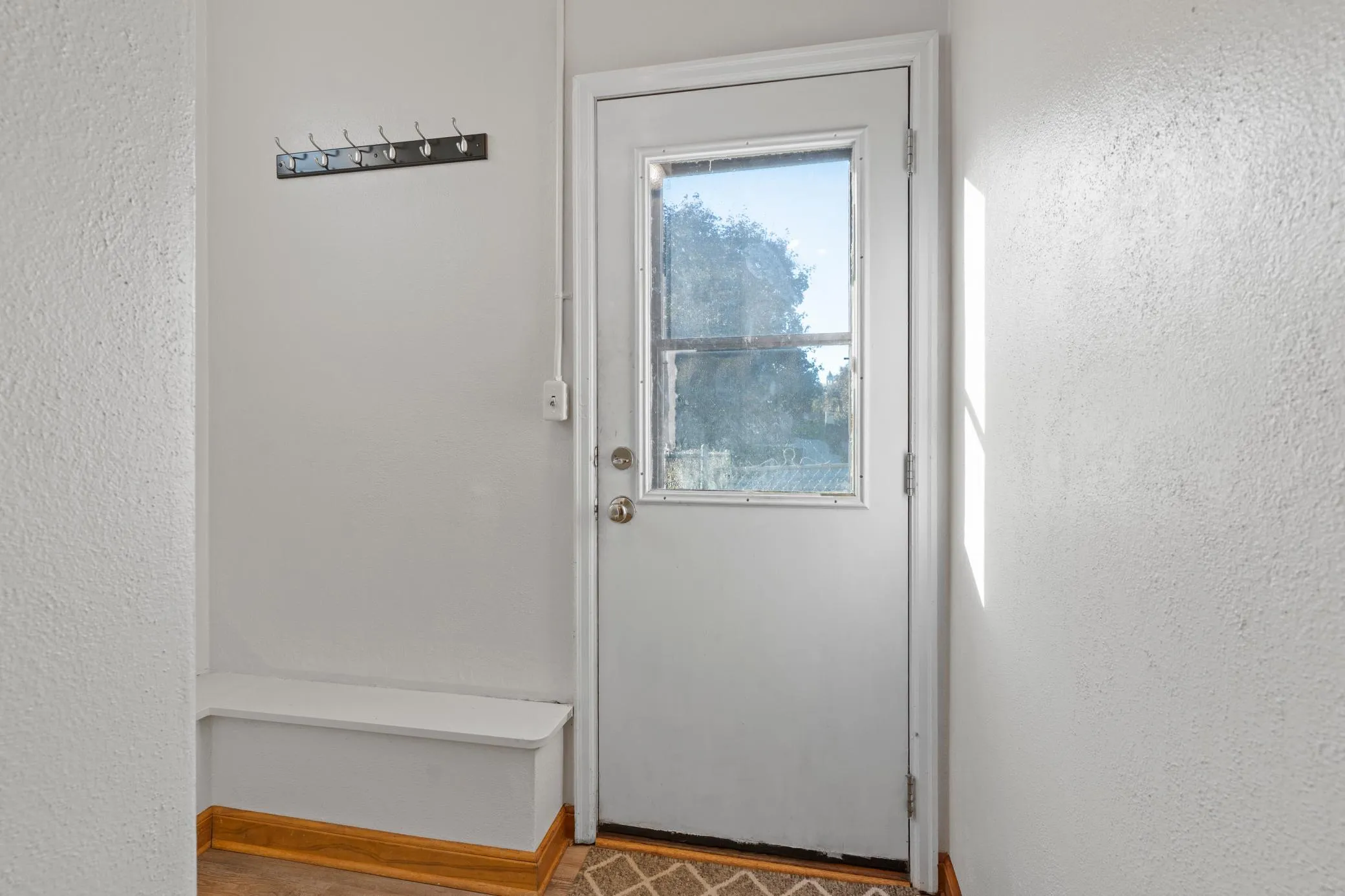 Photo 9 of 1112 Seminole Avenue