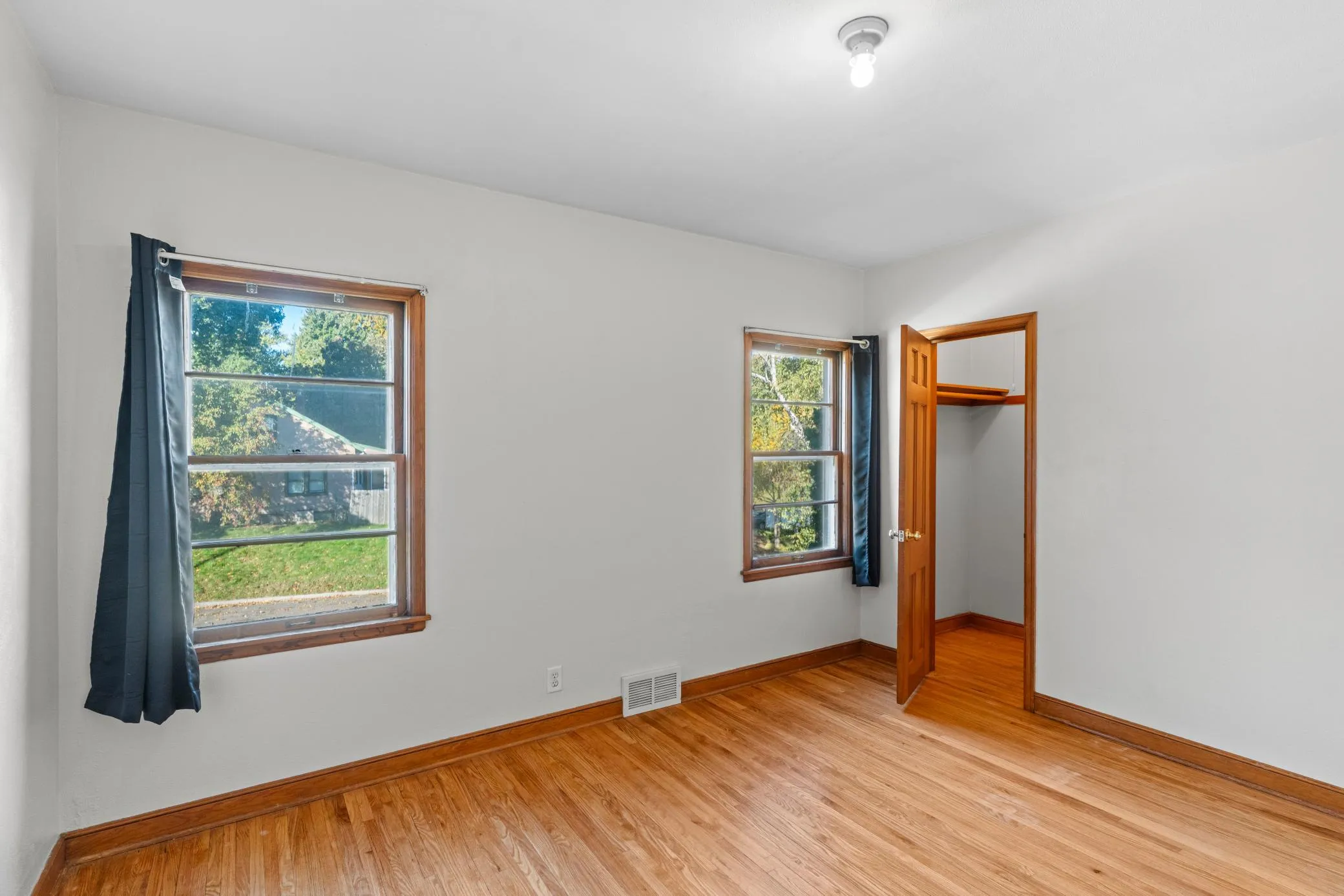 Photo 35 of 1112 Seminole Avenue