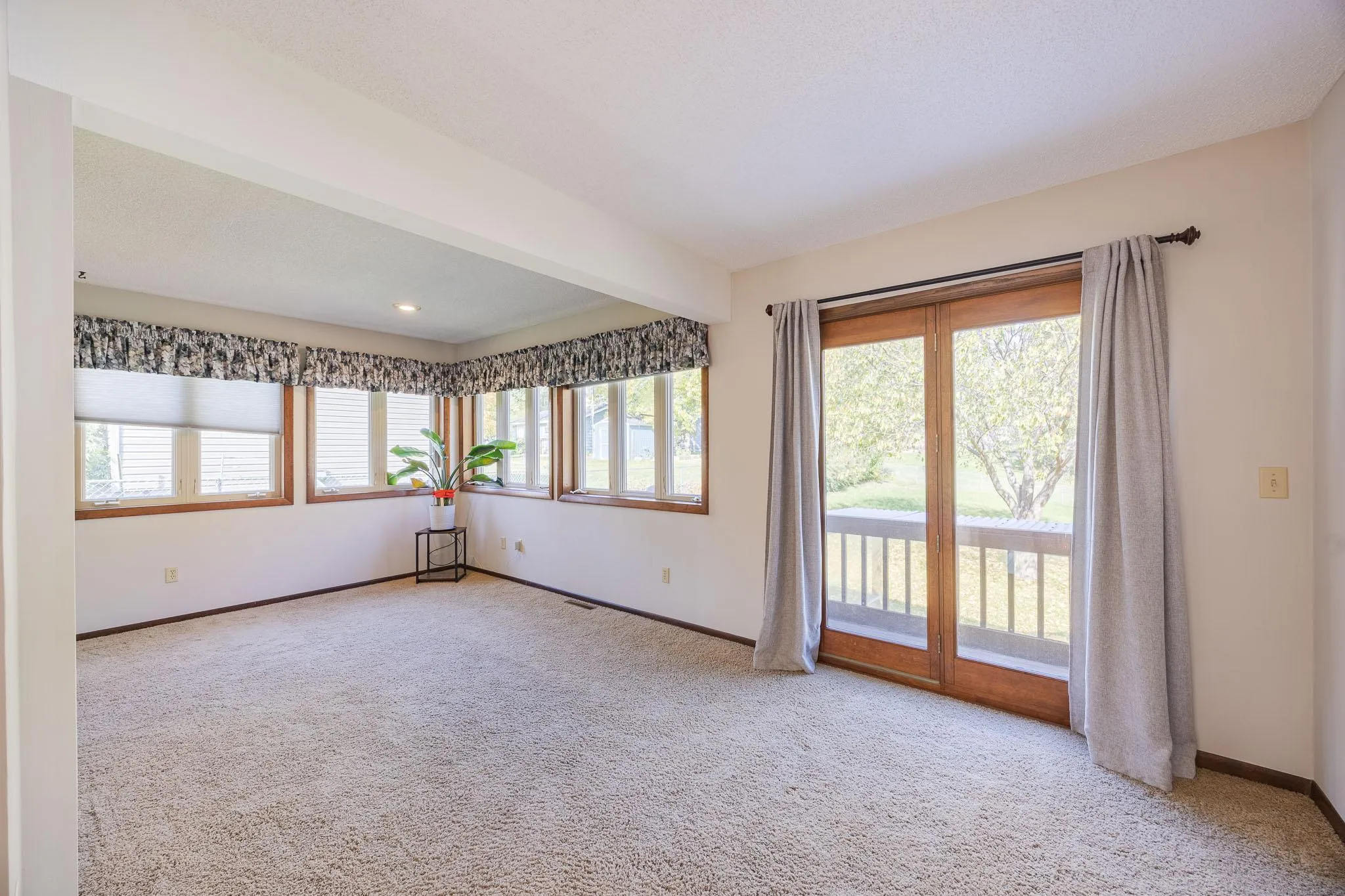 Photo 8 of 2237 Bronson Drive