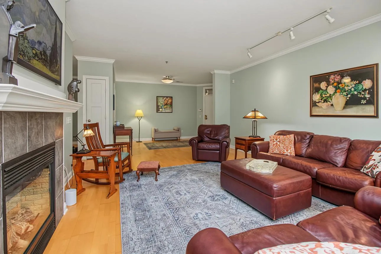 Photo 10 of 510 Grand Avenue Unit 101