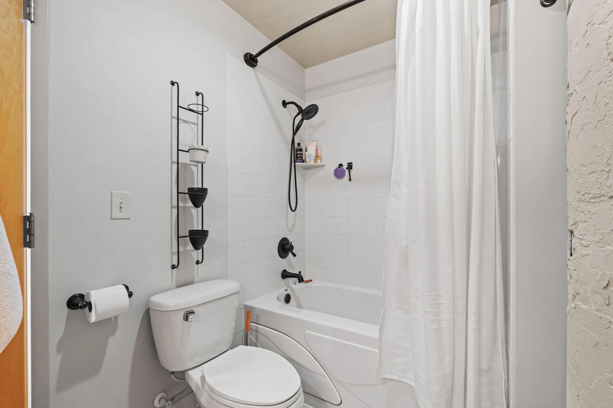 Photo 10 of 1901 E Hennepin Avenue Unit 306