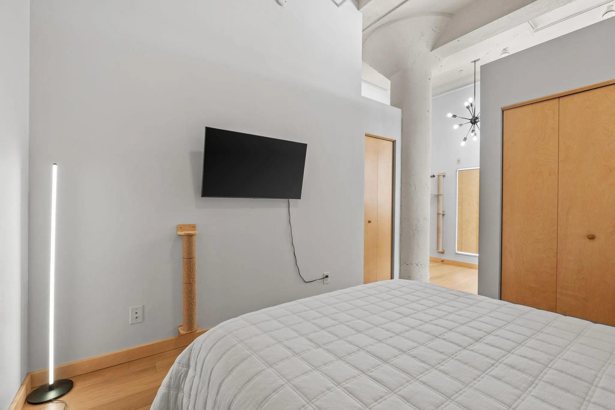 Photo 8 of 1901 E Hennepin Avenue Unit 306