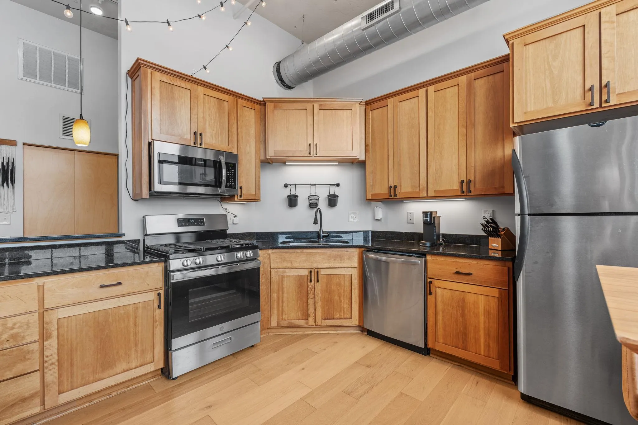 Photo 5 of 1901 E Hennepin Avenue Unit 306