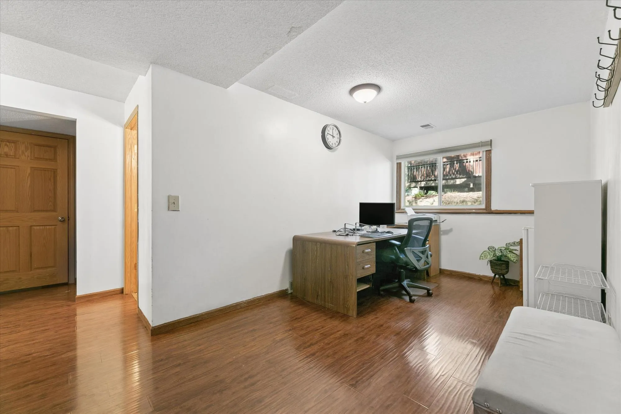 Photo 18 of 6242 Whispering Oaks Drive