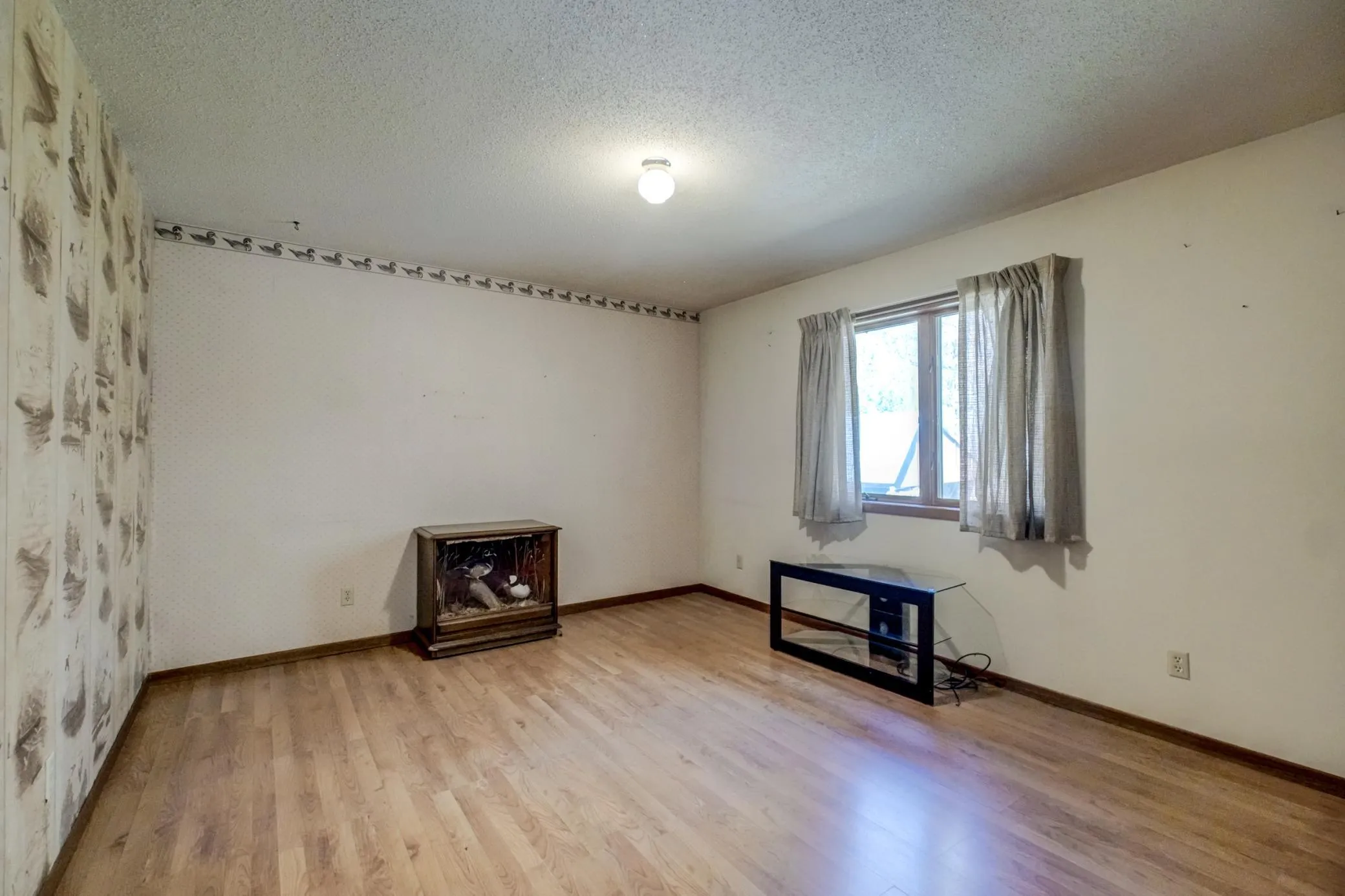 Photo 26 of 26731 Oakman Avenue