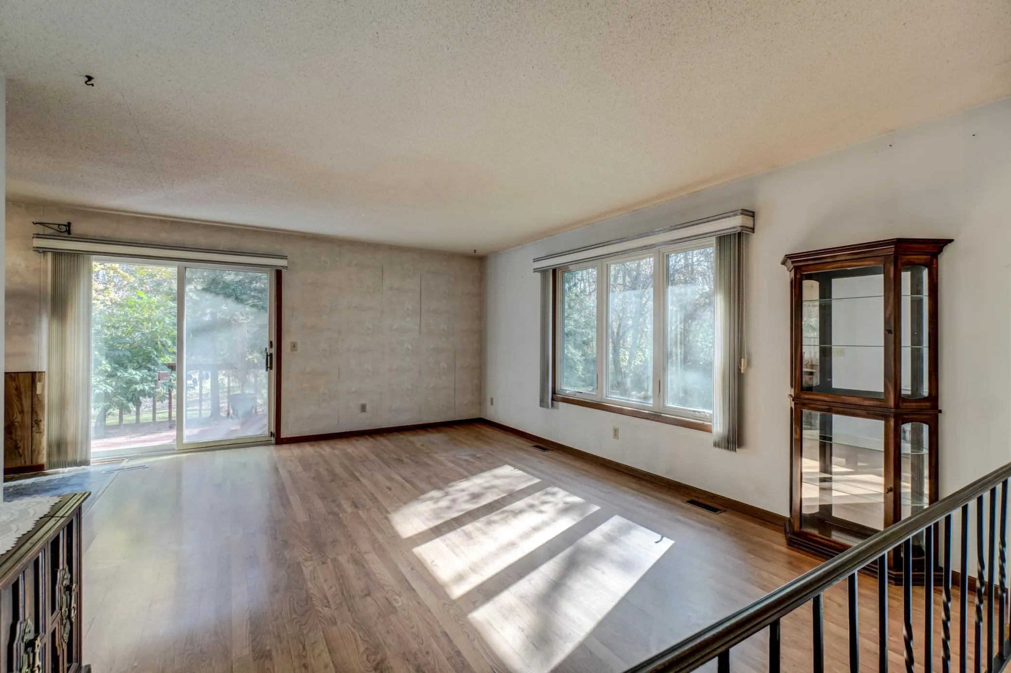 Photo 15 of 26731 Oakman Avenue