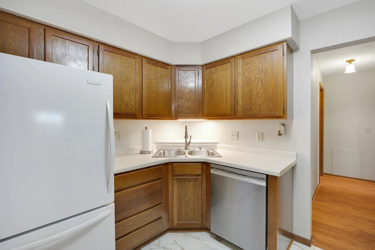 Photo 9 of 999 41st Ne Avenue Unit 307