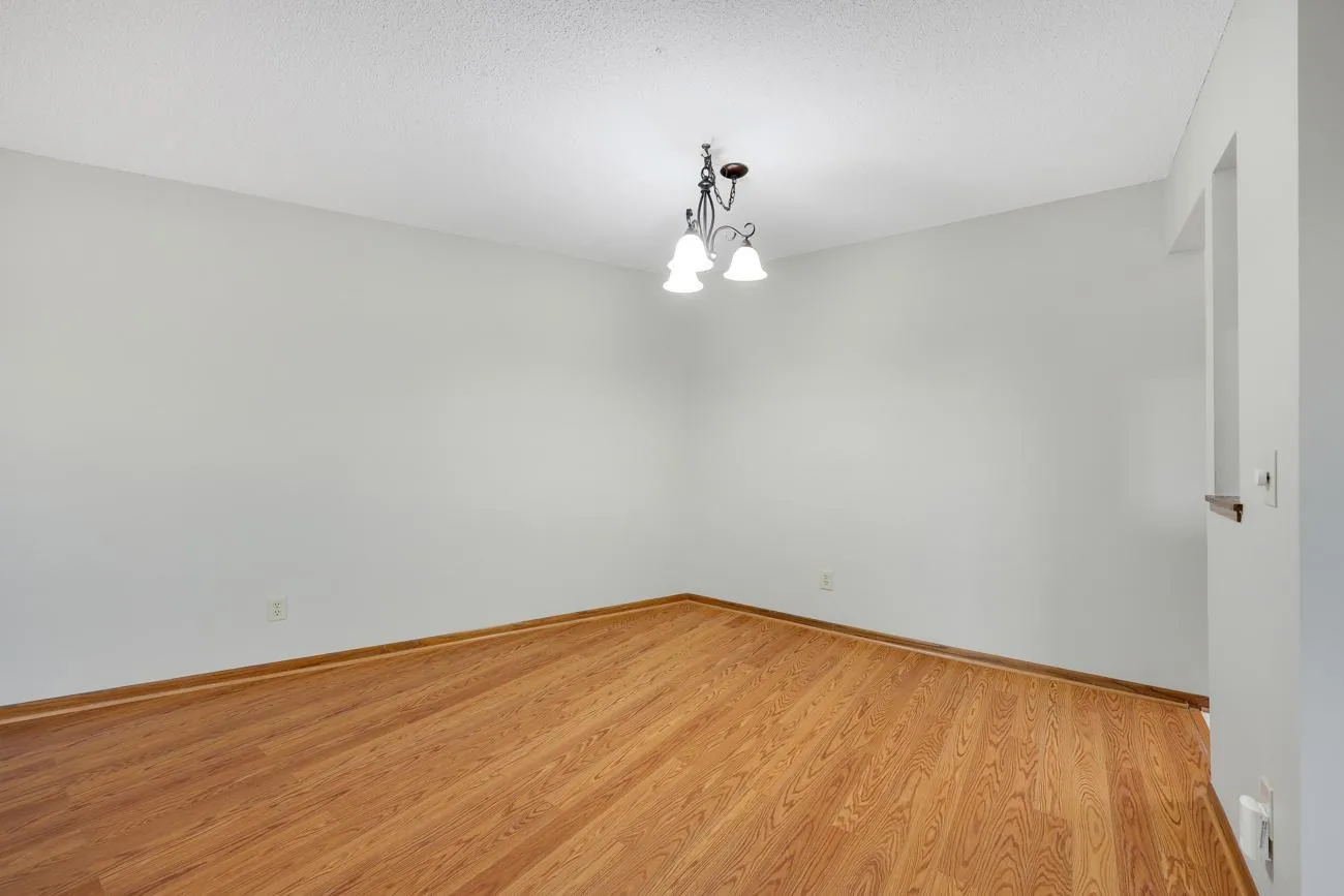Photo 6 of 999 41st Ne Avenue Unit 307