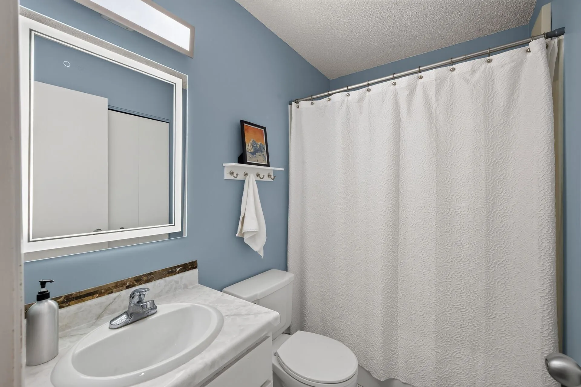 Photo 20 of 121 Washington S Avenue Unit 505