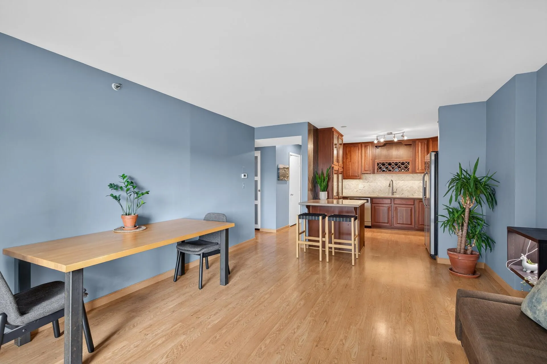 Photo 15 of 121 Washington S Avenue Unit 505