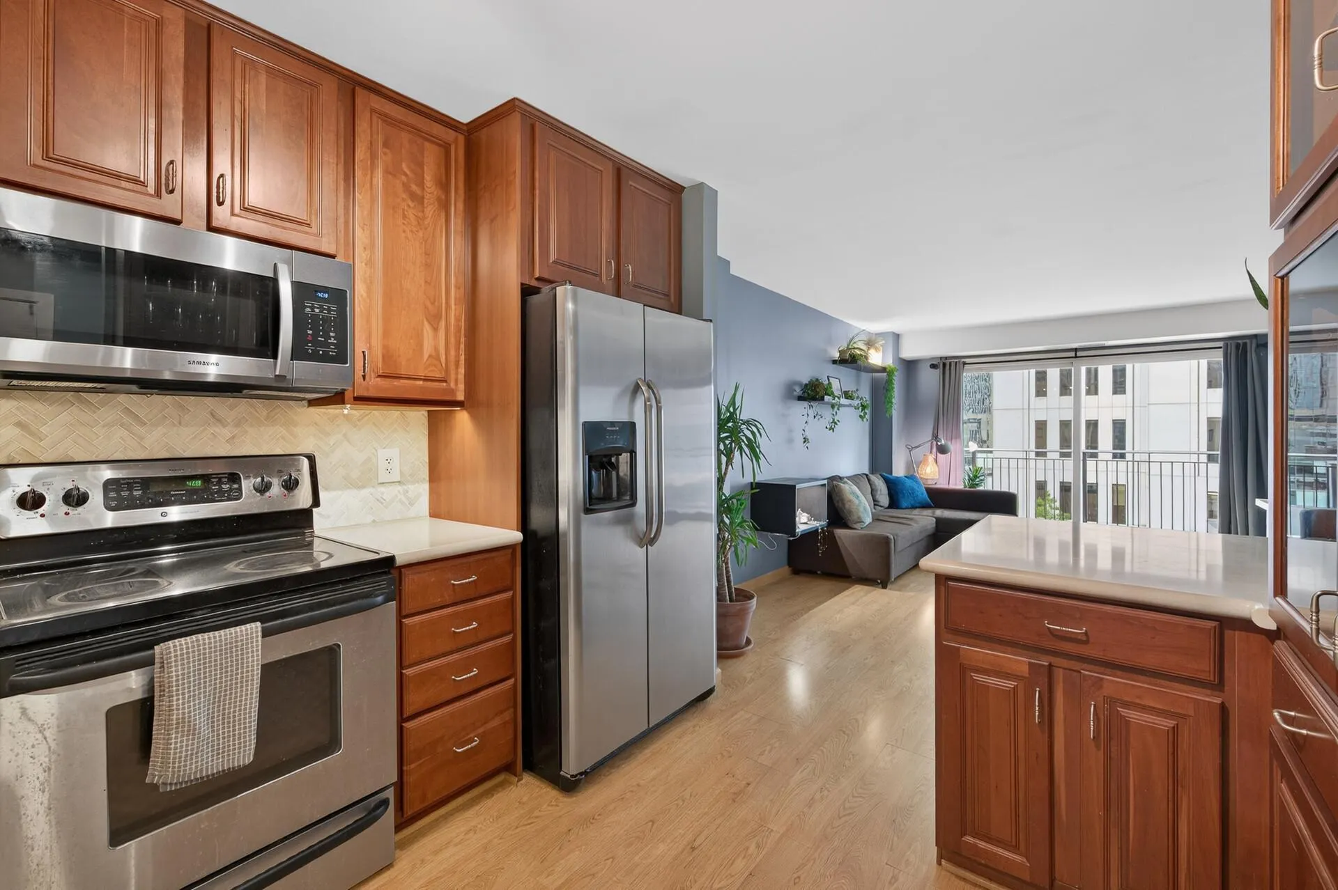 Photo 5 of 121 Washington S Avenue Unit 505