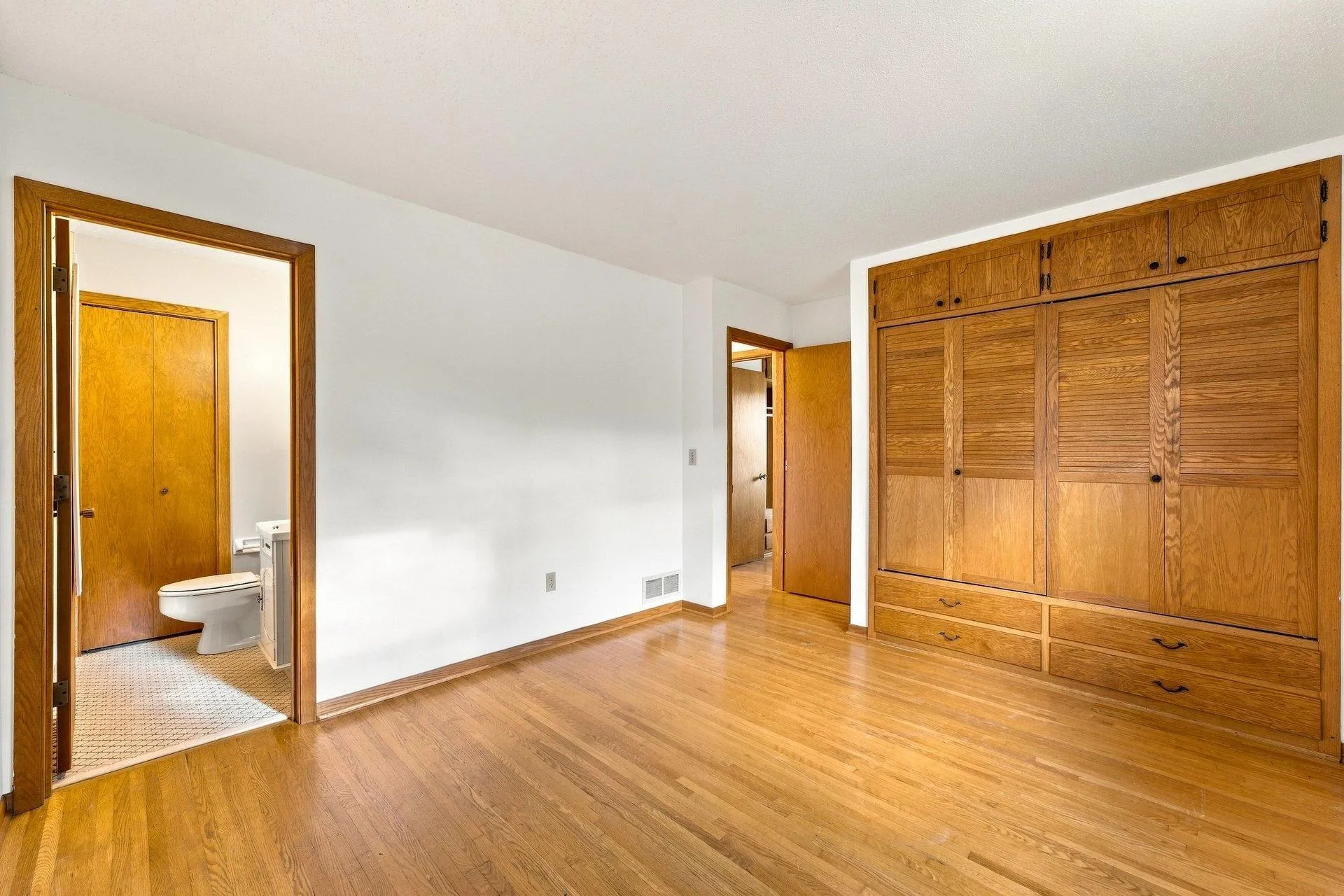 Photo 22 of 13925 44th S Street