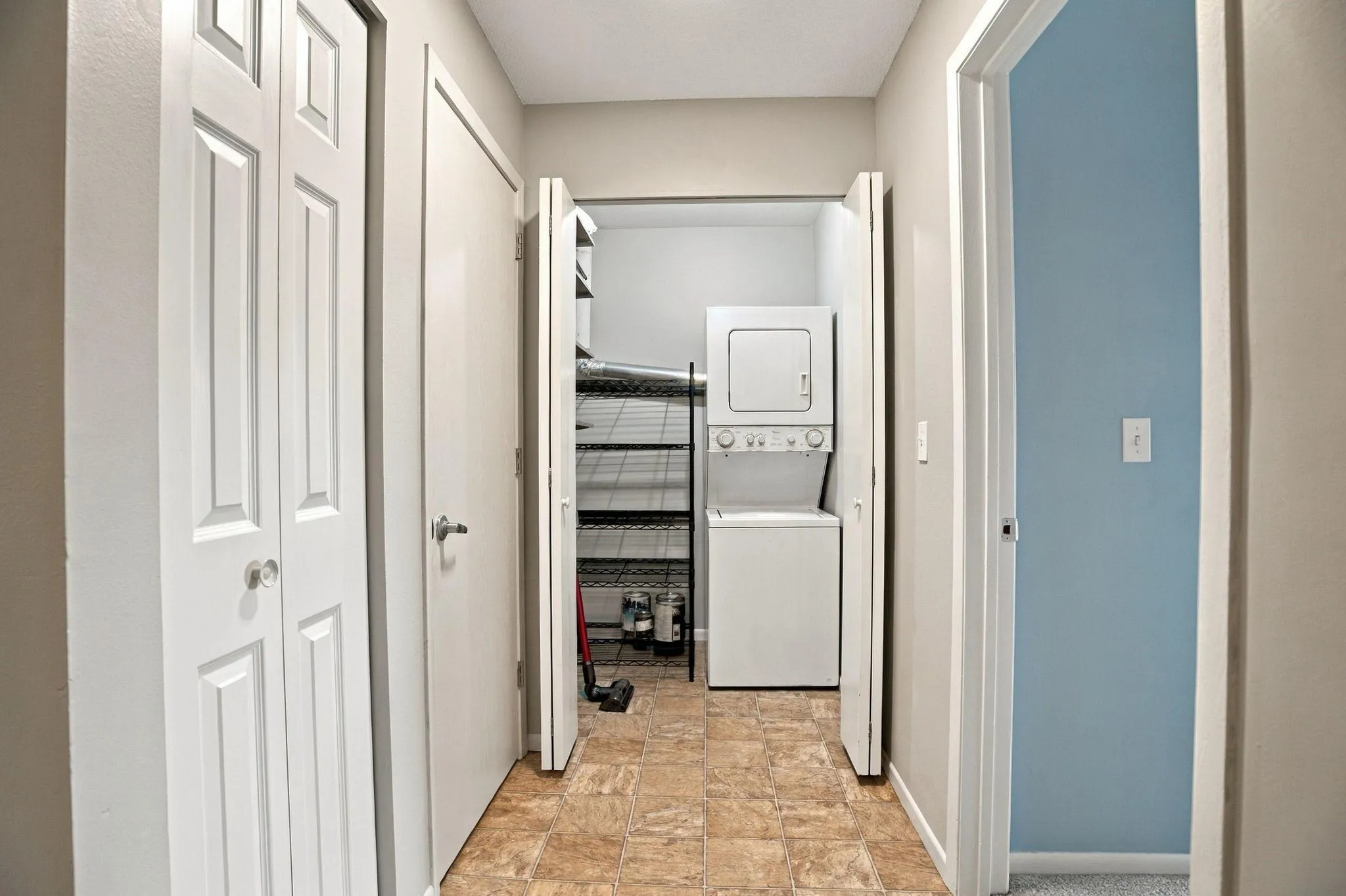 Photo 11 of 720 3rd Ne Avenue Unit 211
