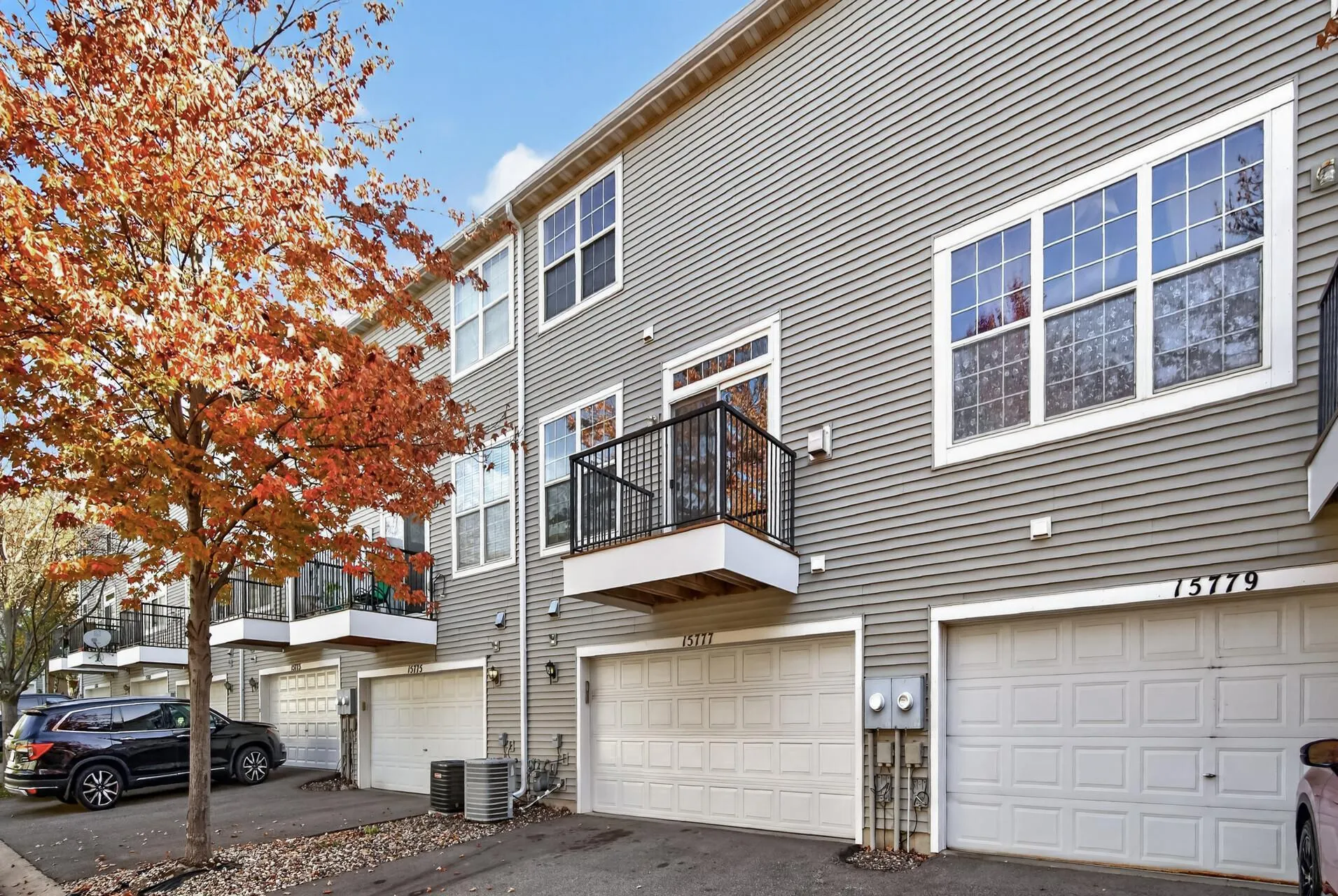 Photo 3 of 15777 Porchlight Lane
