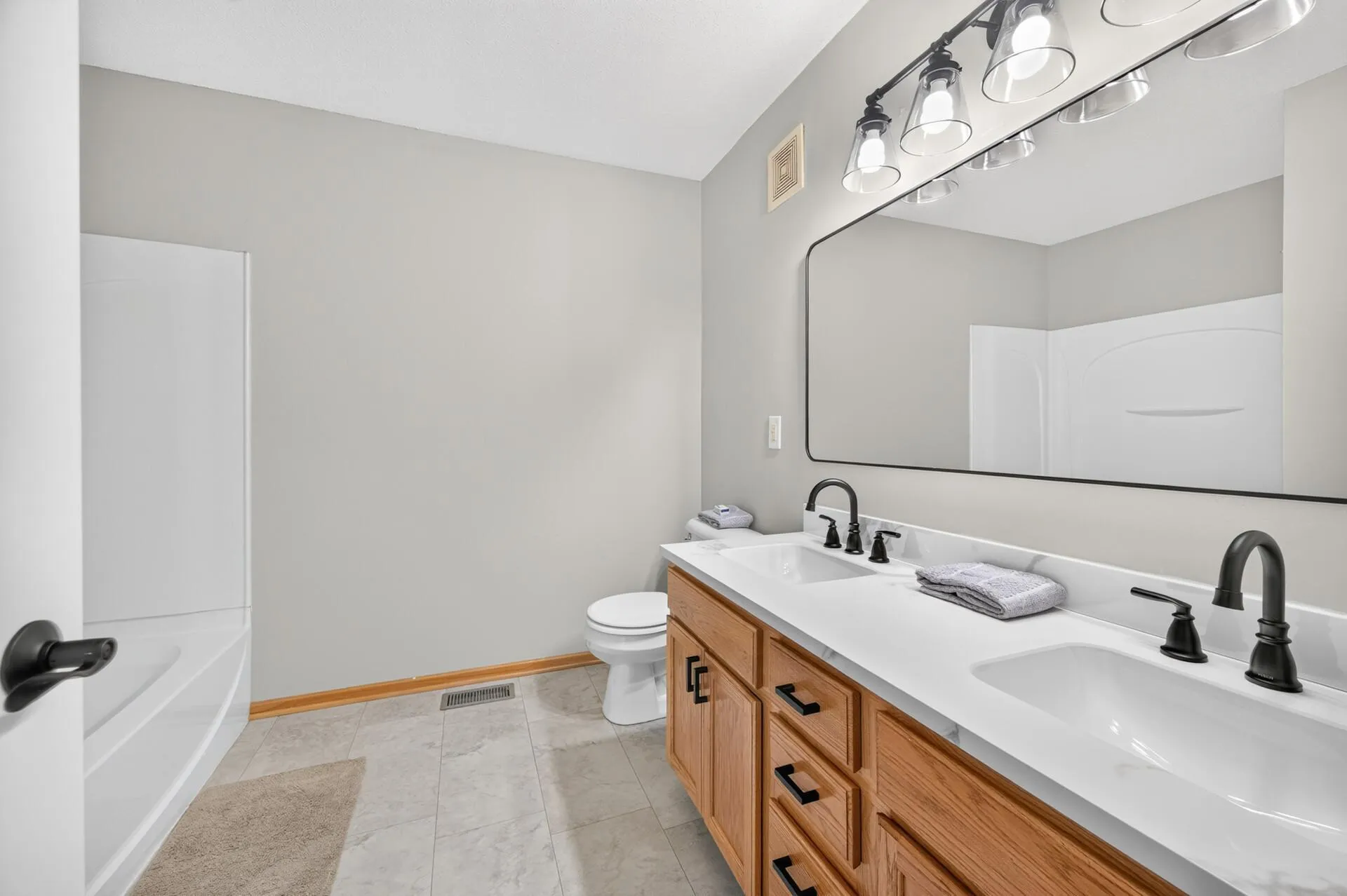 Photo 19 of 15777 Porchlight Lane