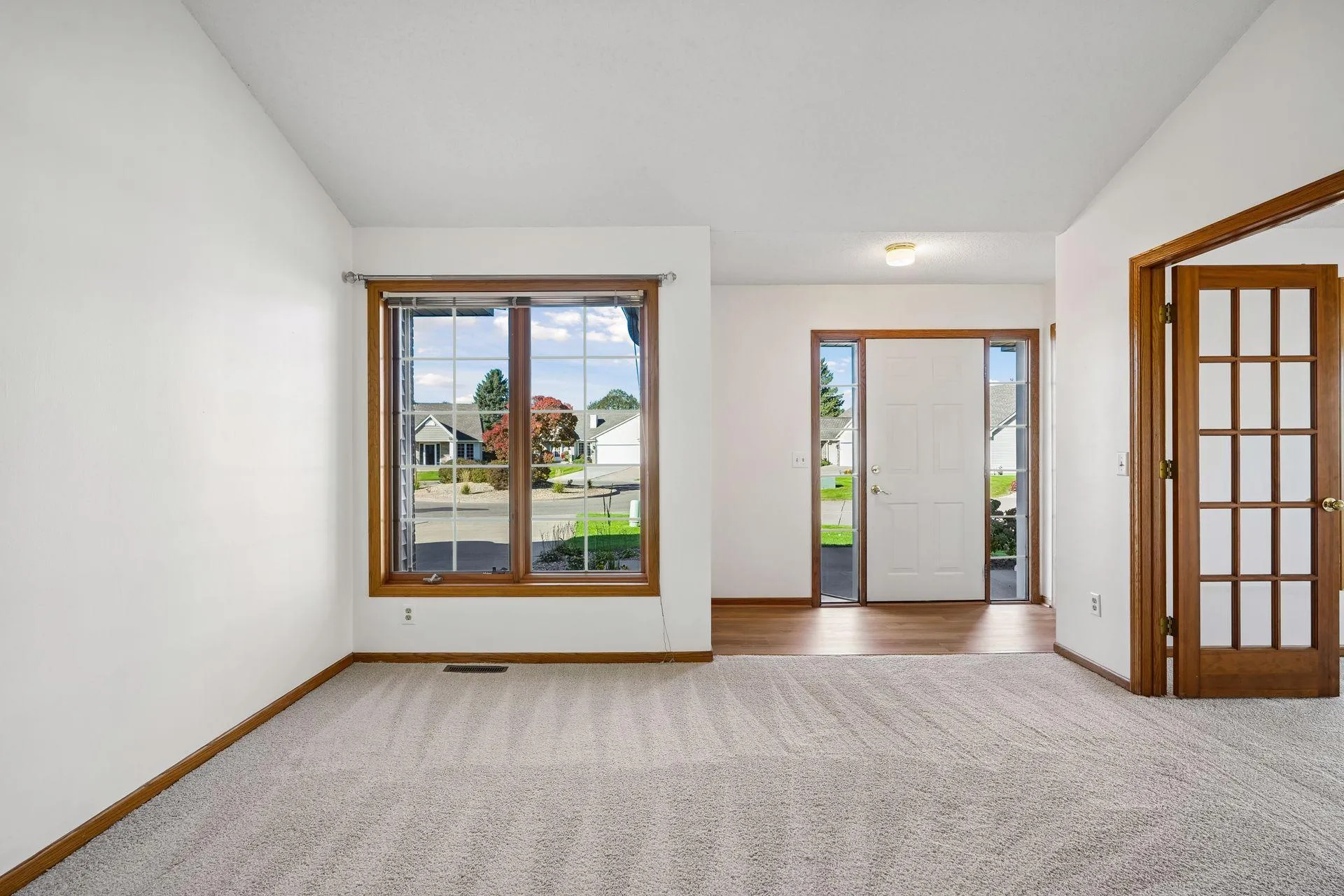 Photo 9 of 13137 Rose Nw Street