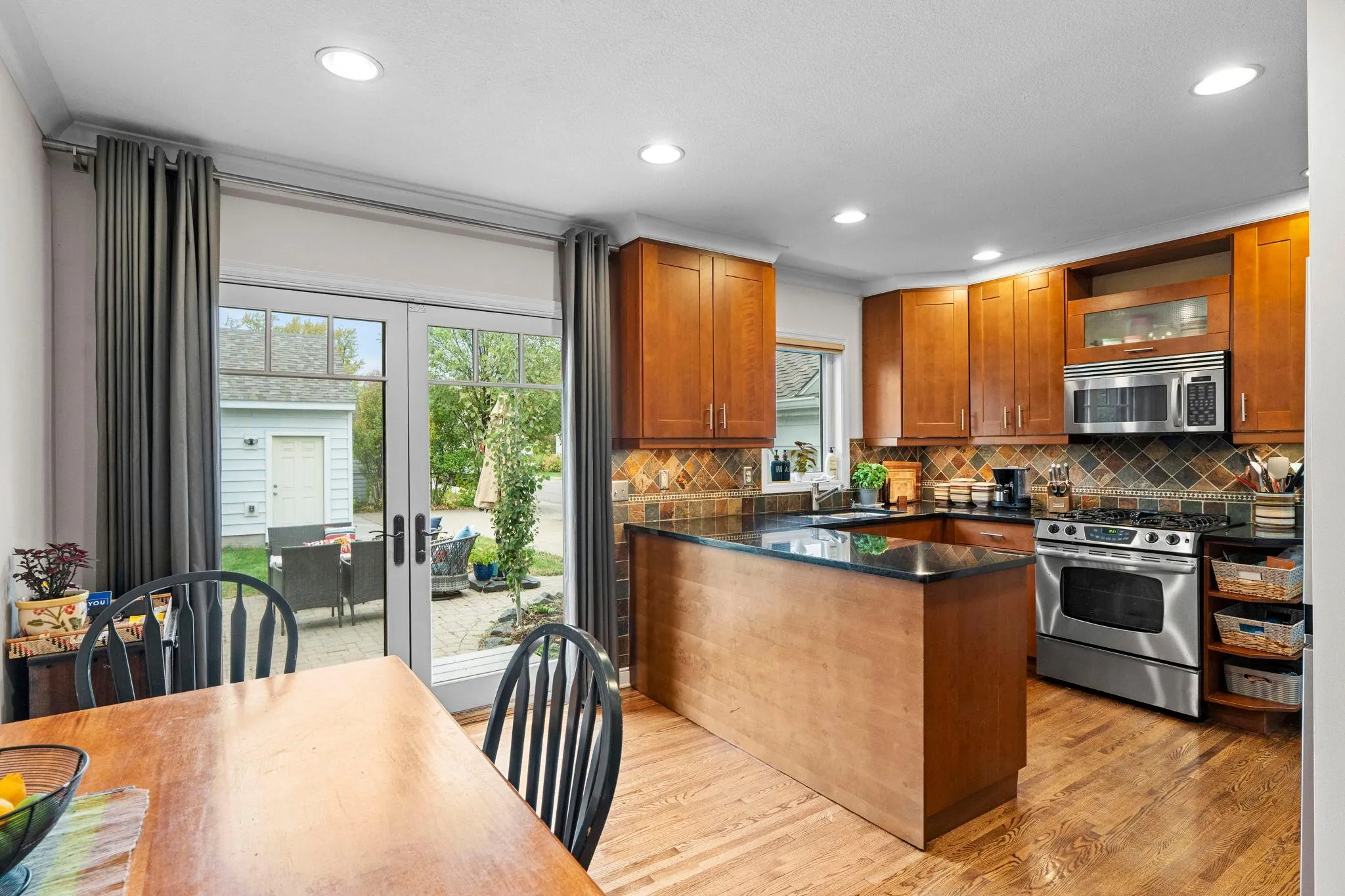 Photo 11 of 4100 Xenwood S Avenue