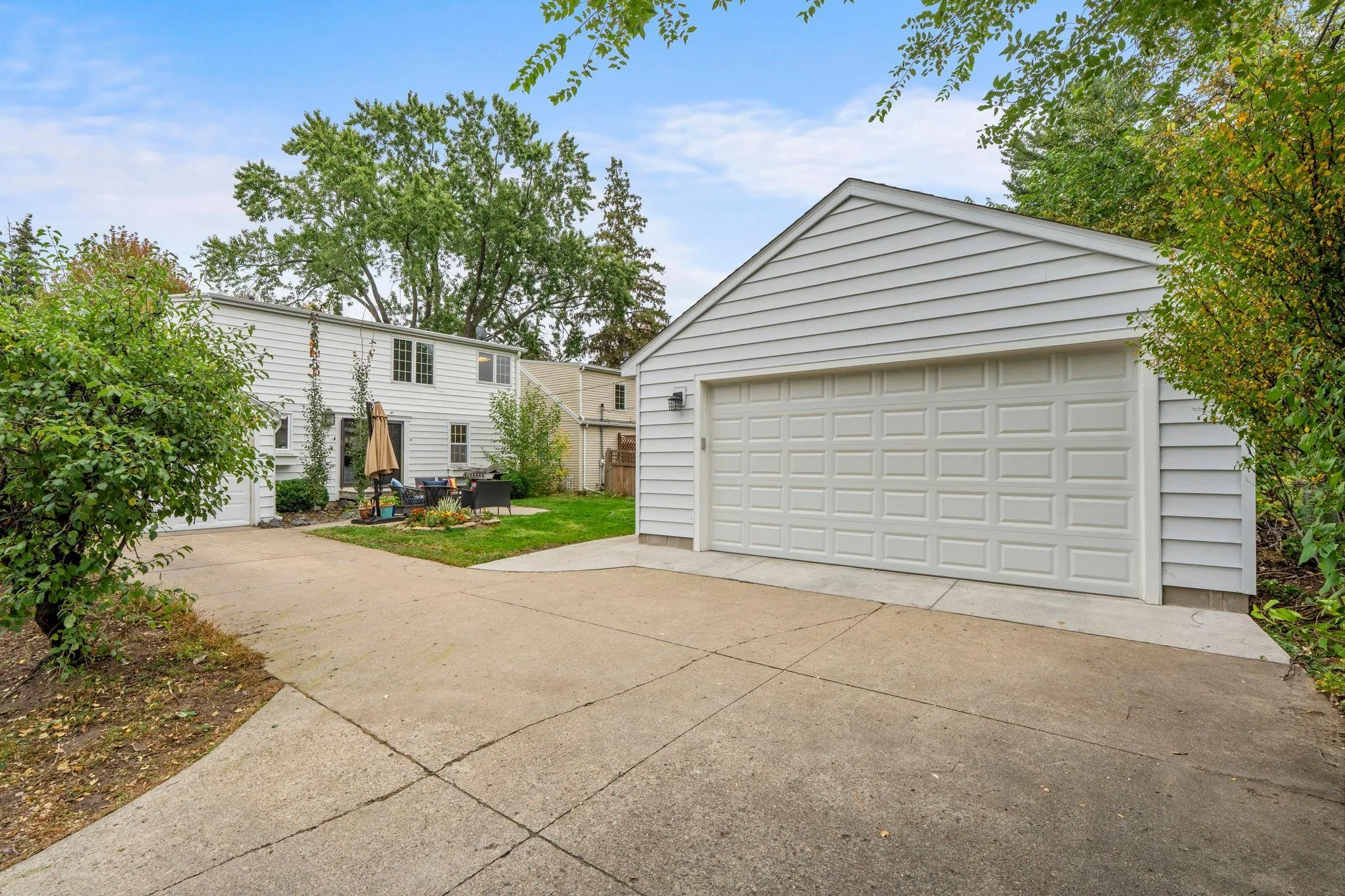 Photo 40 of 4100 Xenwood S Avenue