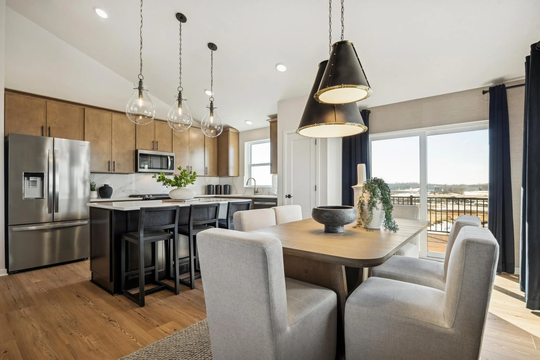 Photo 7 of 6356 Isle S Avenue