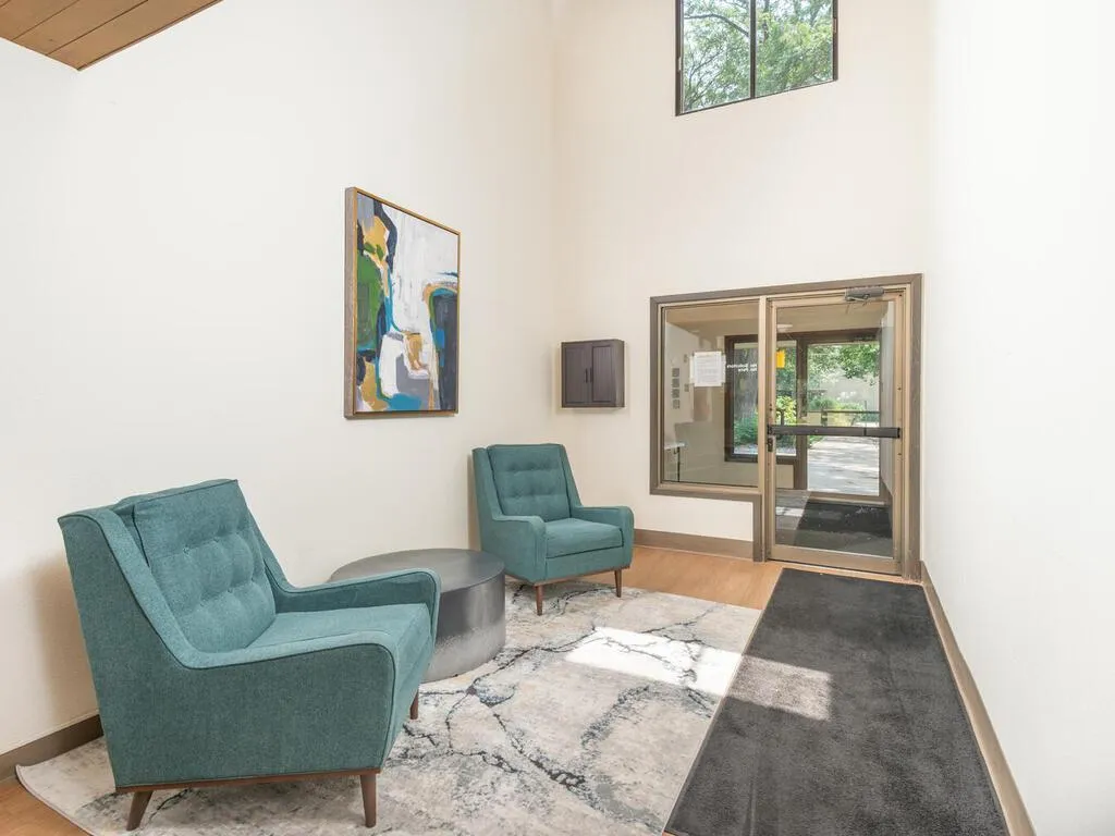 Photo 3 of 4101 Parklawn Avenue Unit 331