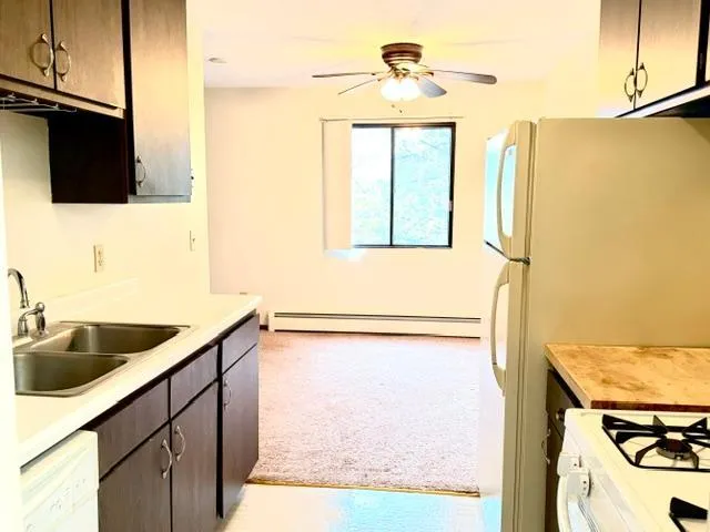 Photo 12 of 4101 Parklawn Avenue Unit 331