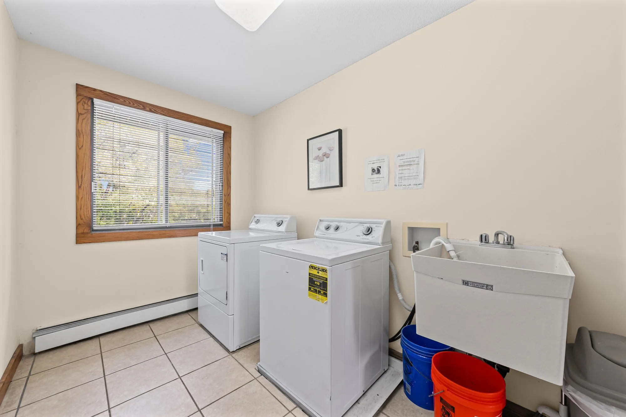 Photo 37 of 1725 Dellwood Avenue Unit 204