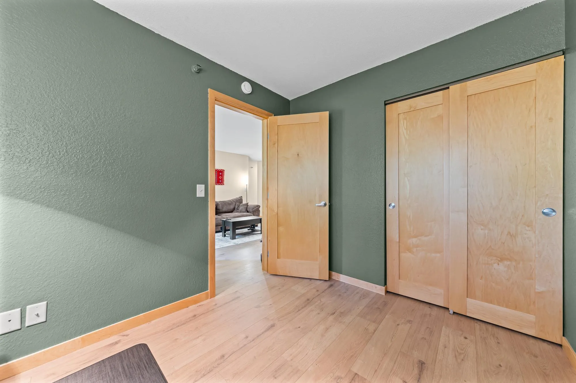 Photo 36 of 1725 Dellwood Avenue Unit 204