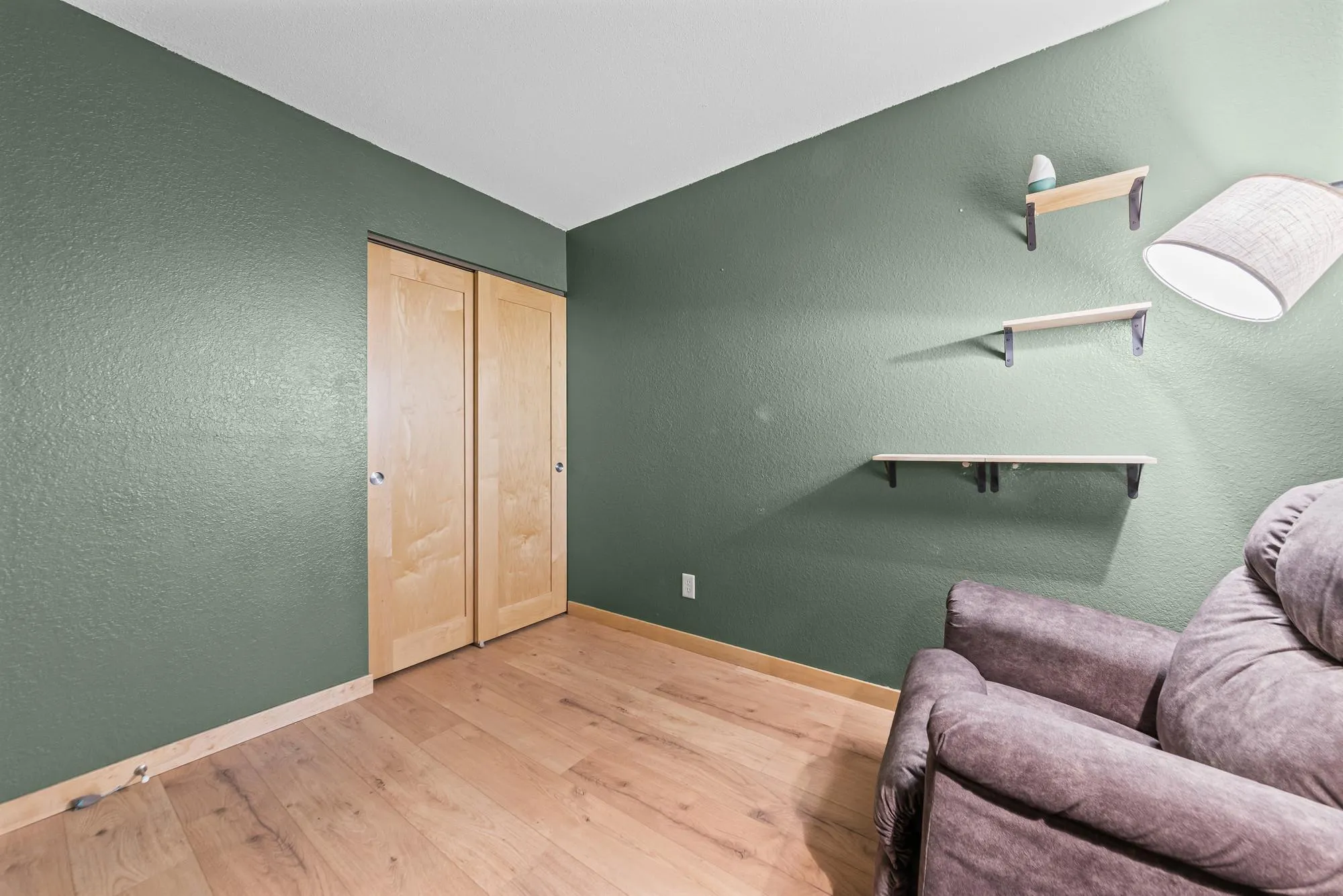 Photo 35 of 1725 Dellwood Avenue Unit 204
