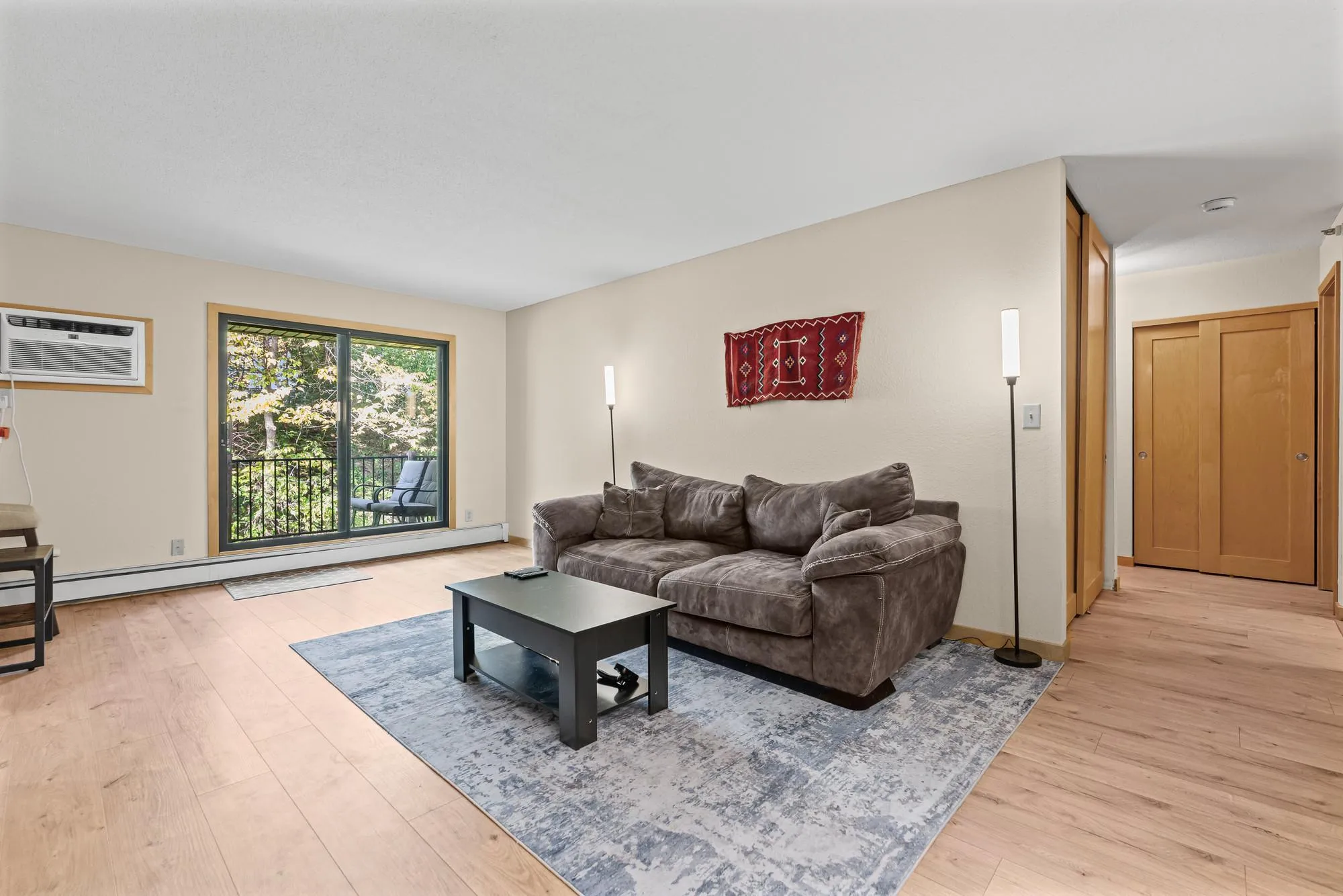 Photo 12 of 1725 Dellwood Avenue Unit 204