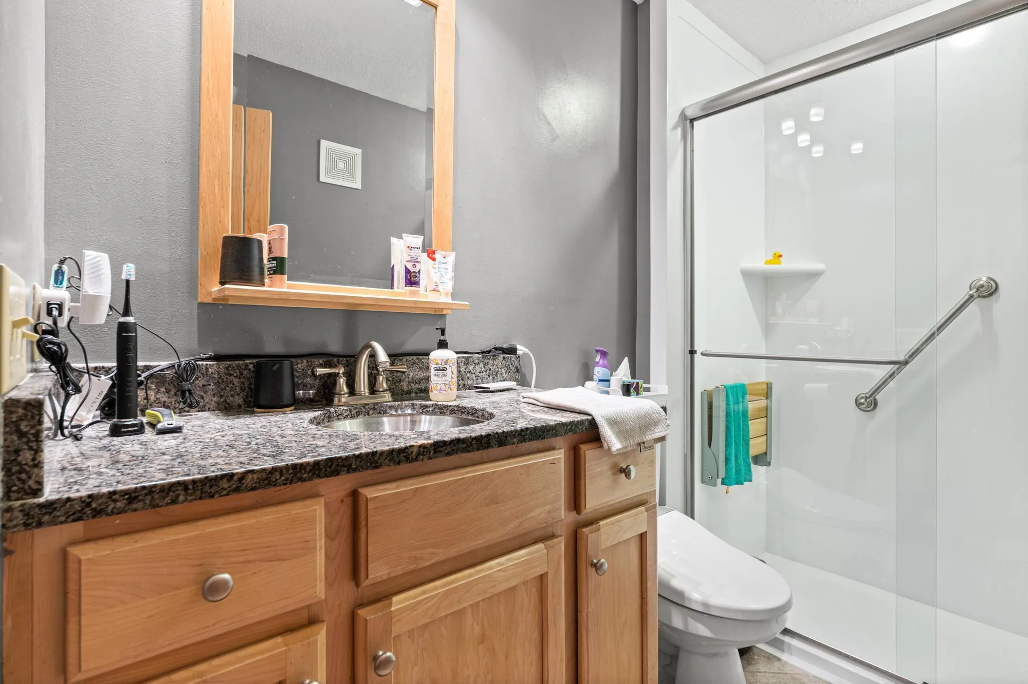 Photo 30 of 1725 Dellwood Avenue Unit 204