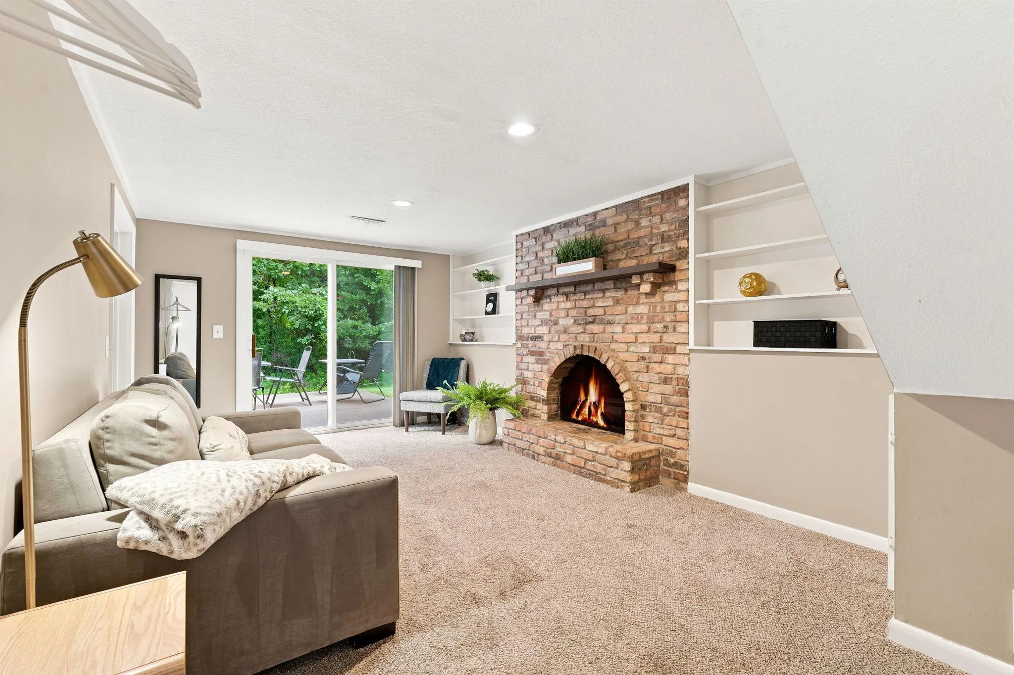 Photo 15 of 1711 Hickory Hill Drive