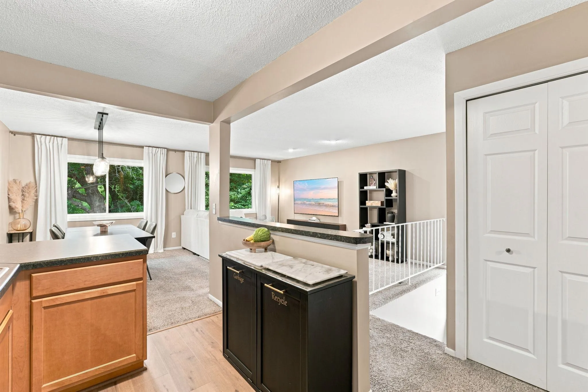 Photo 8 of 1711 Hickory Hill Drive