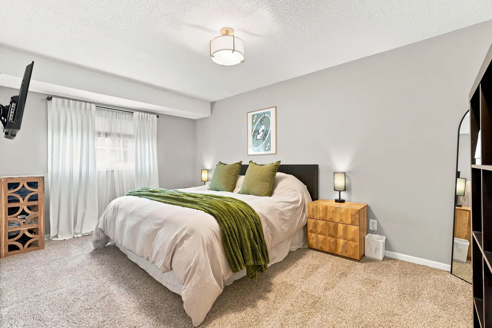 Photo 12 of 1711 Hickory Hill Drive