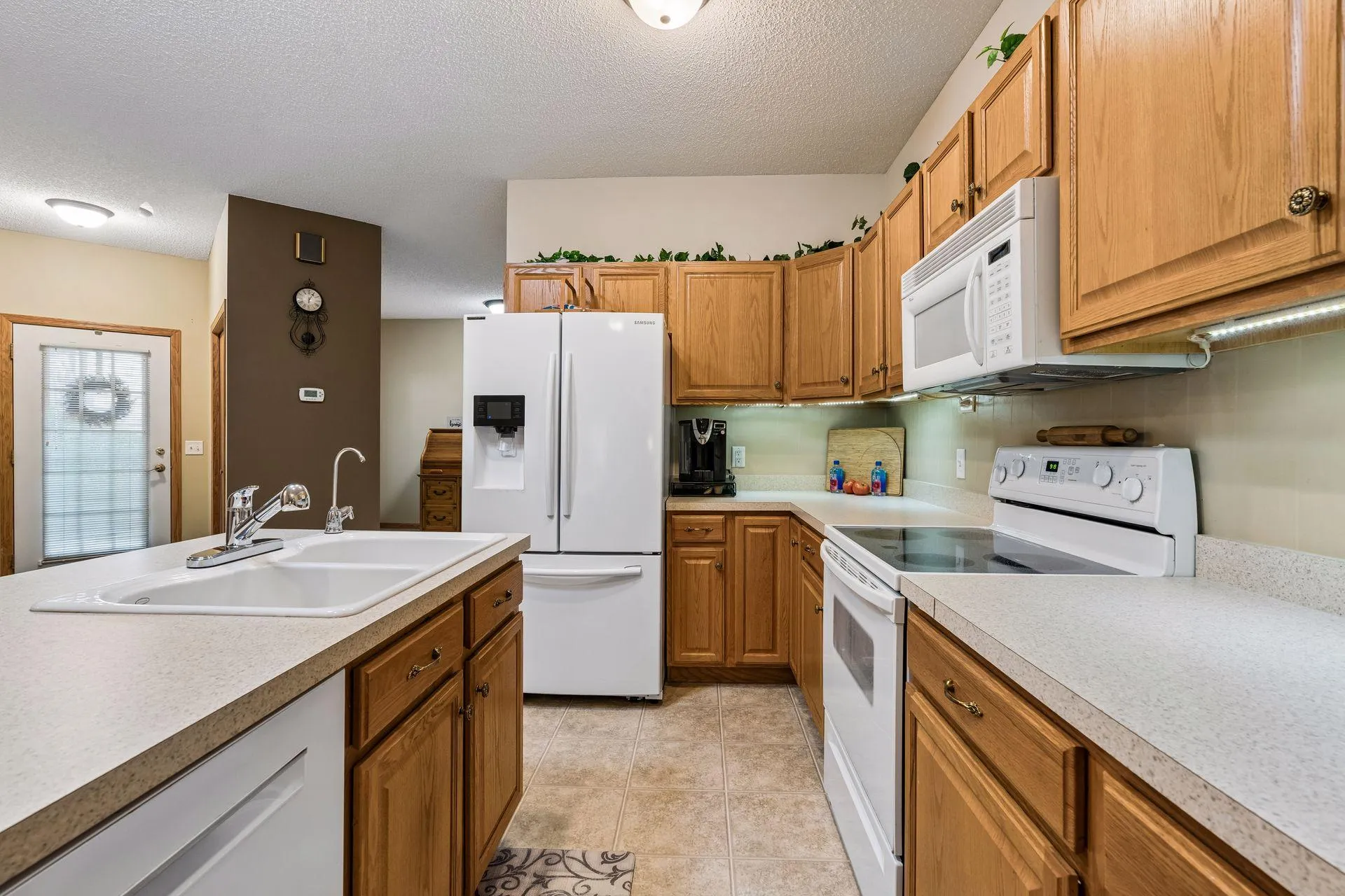 Photo 6 of 15226 Cobalt Nw Street