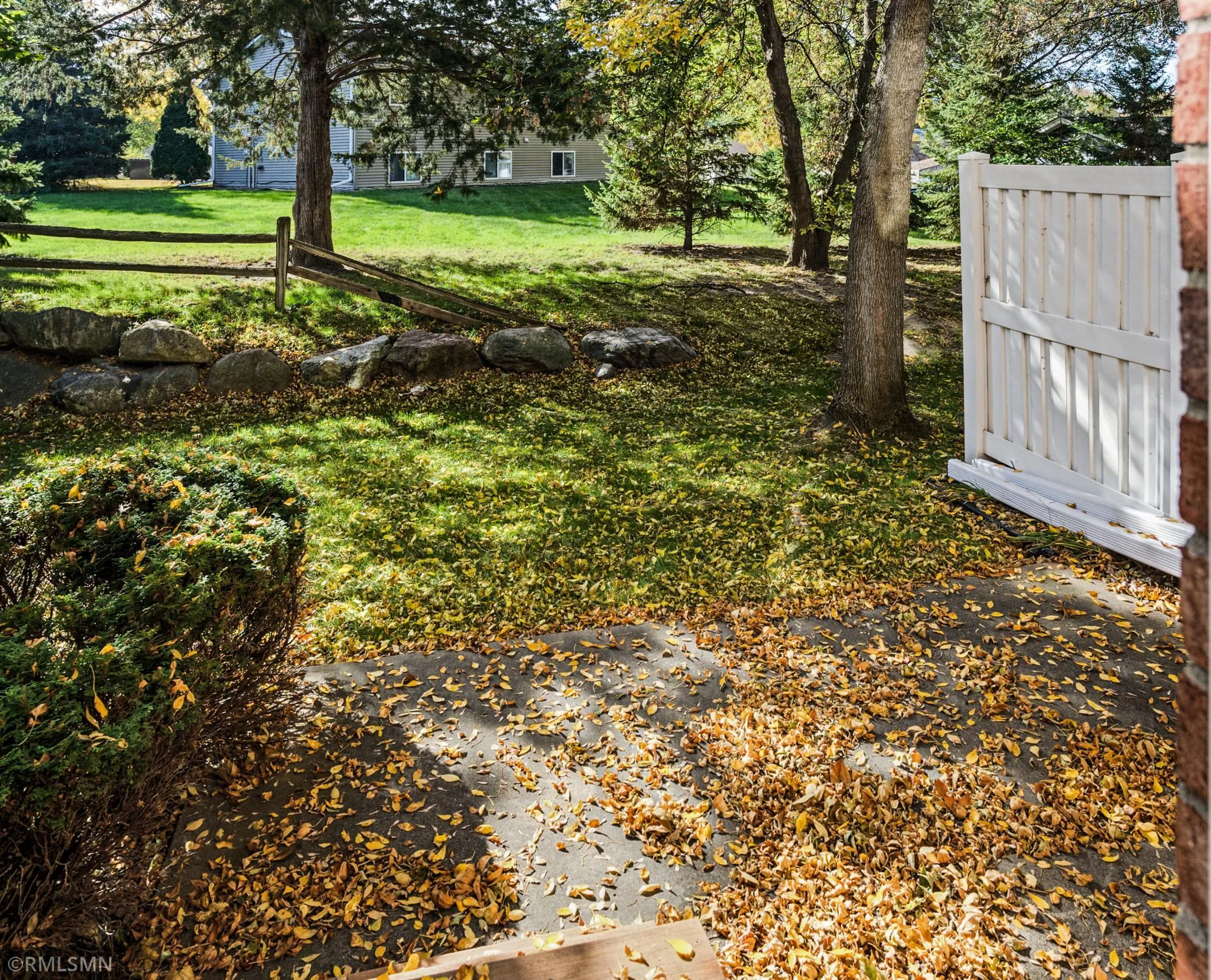 Photo 5 of 16473 Timber Crest Se Drive