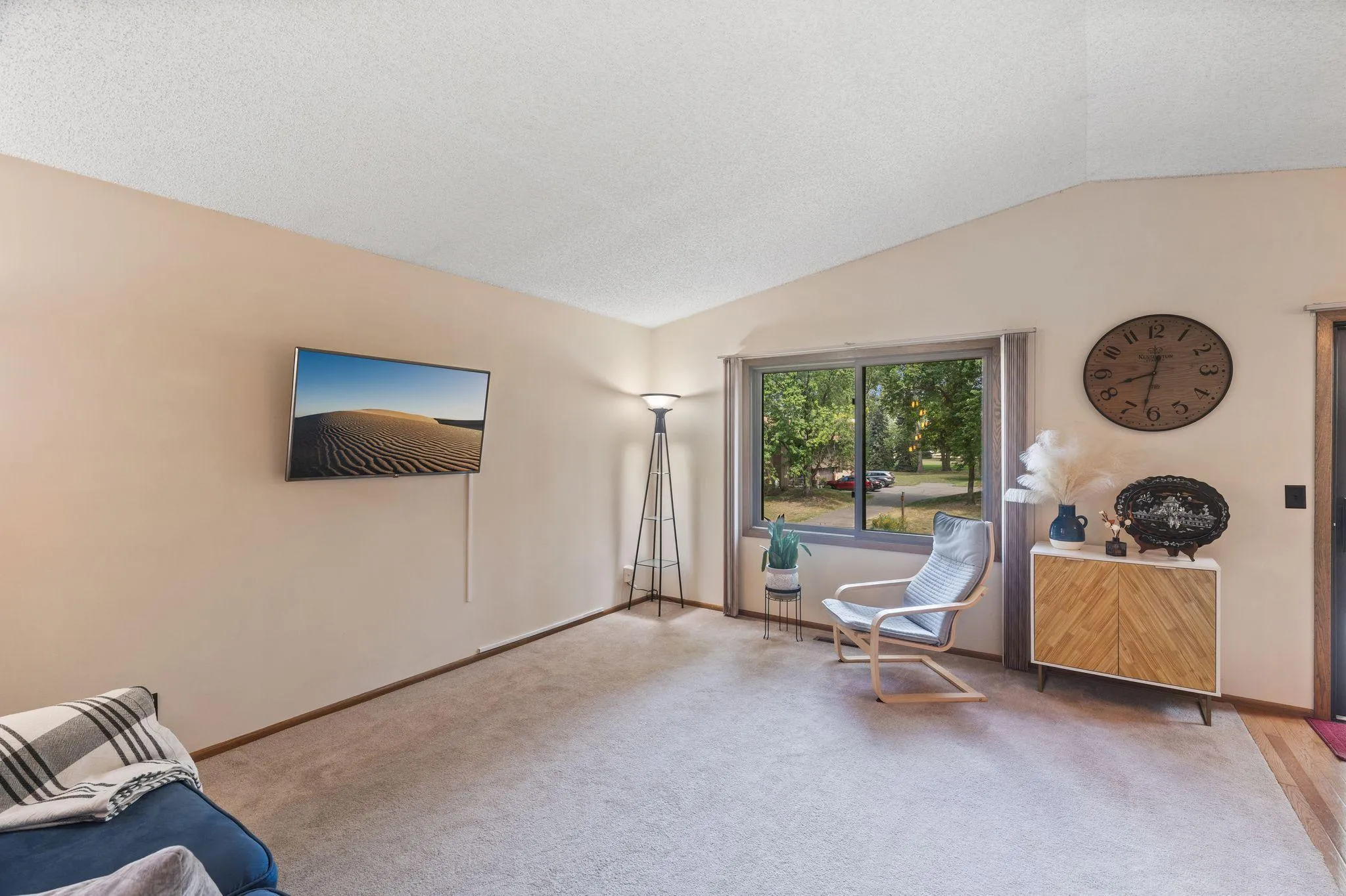 Photo 8 of 1258 Bridle Path Court