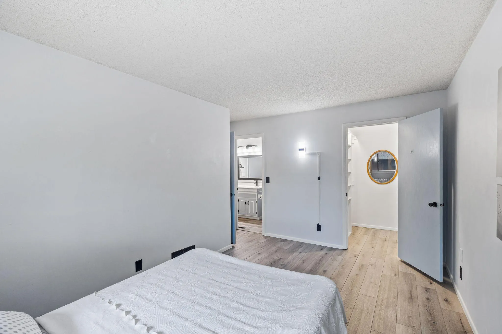 Photo 14 of 1258 Bridle Path Court