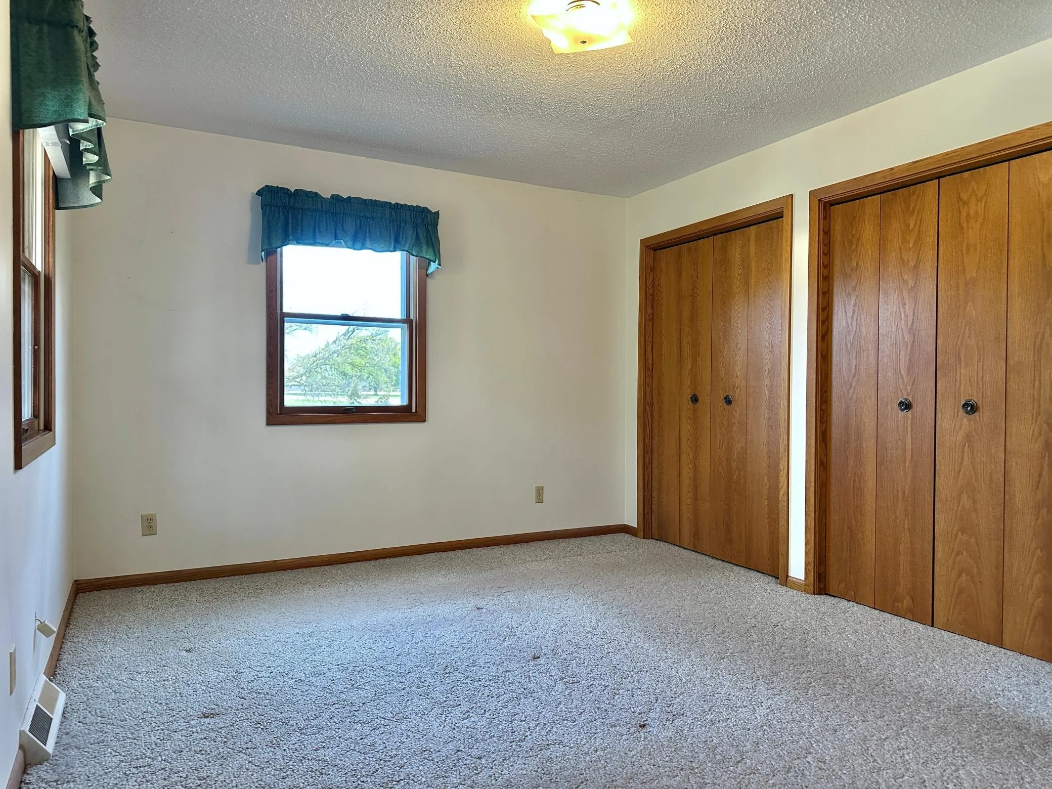 Photo 33 of 1718 125th Street
