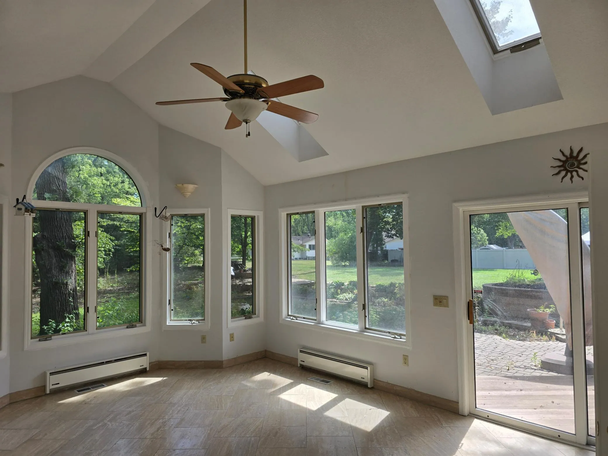 Photo 9 of 8213 Pleasant View Court