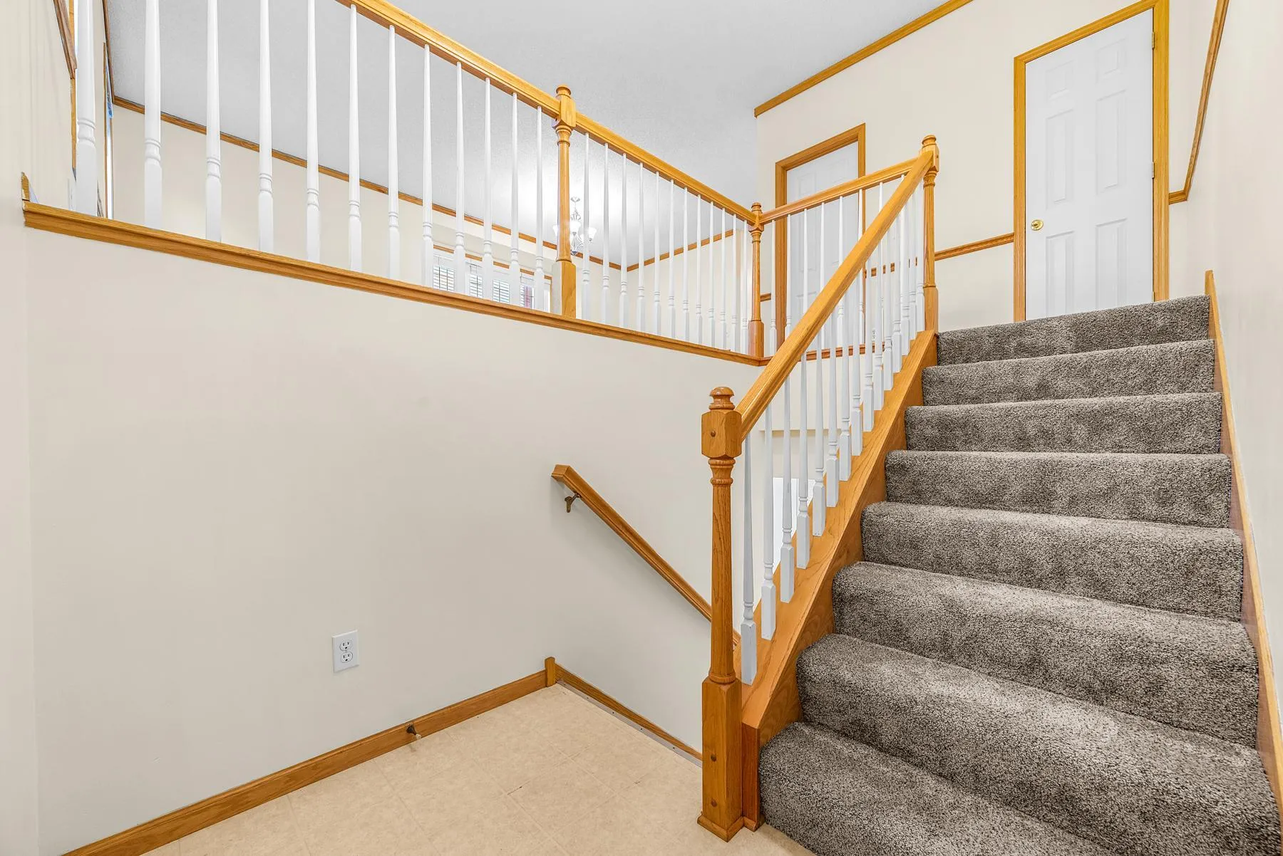 Photo 14 of 15726 Frisian Lane