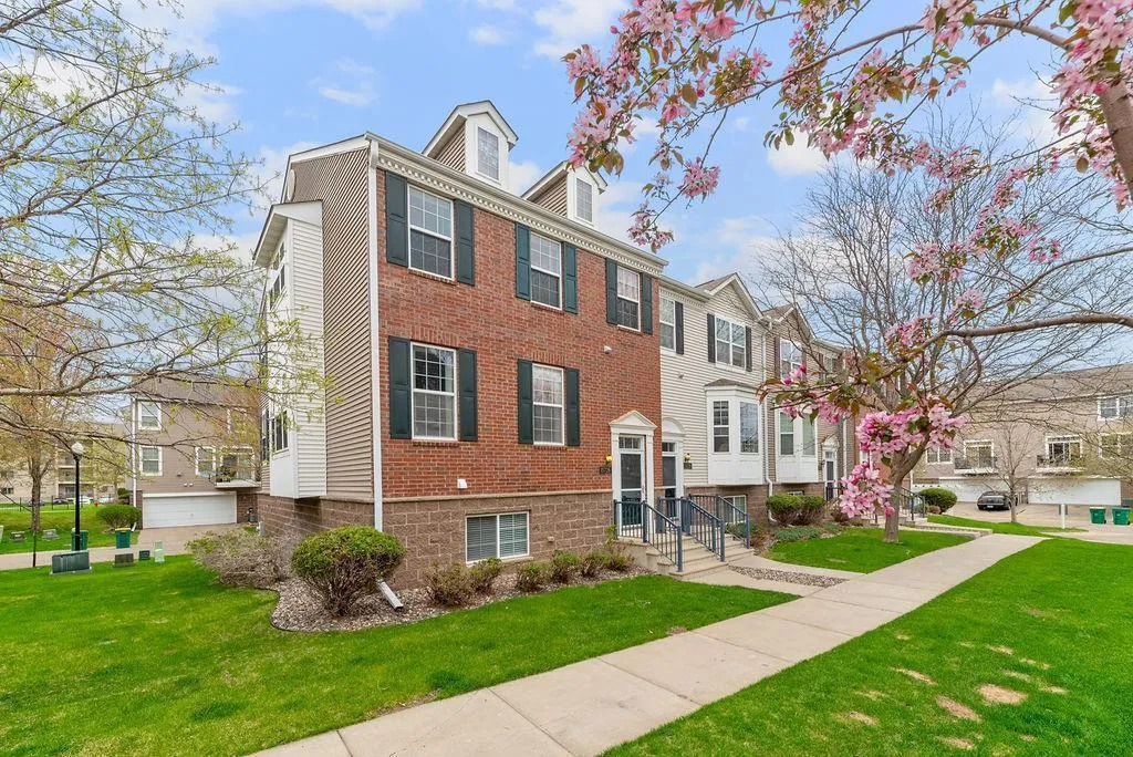 Photo 56 of 15726 Frisian Lane