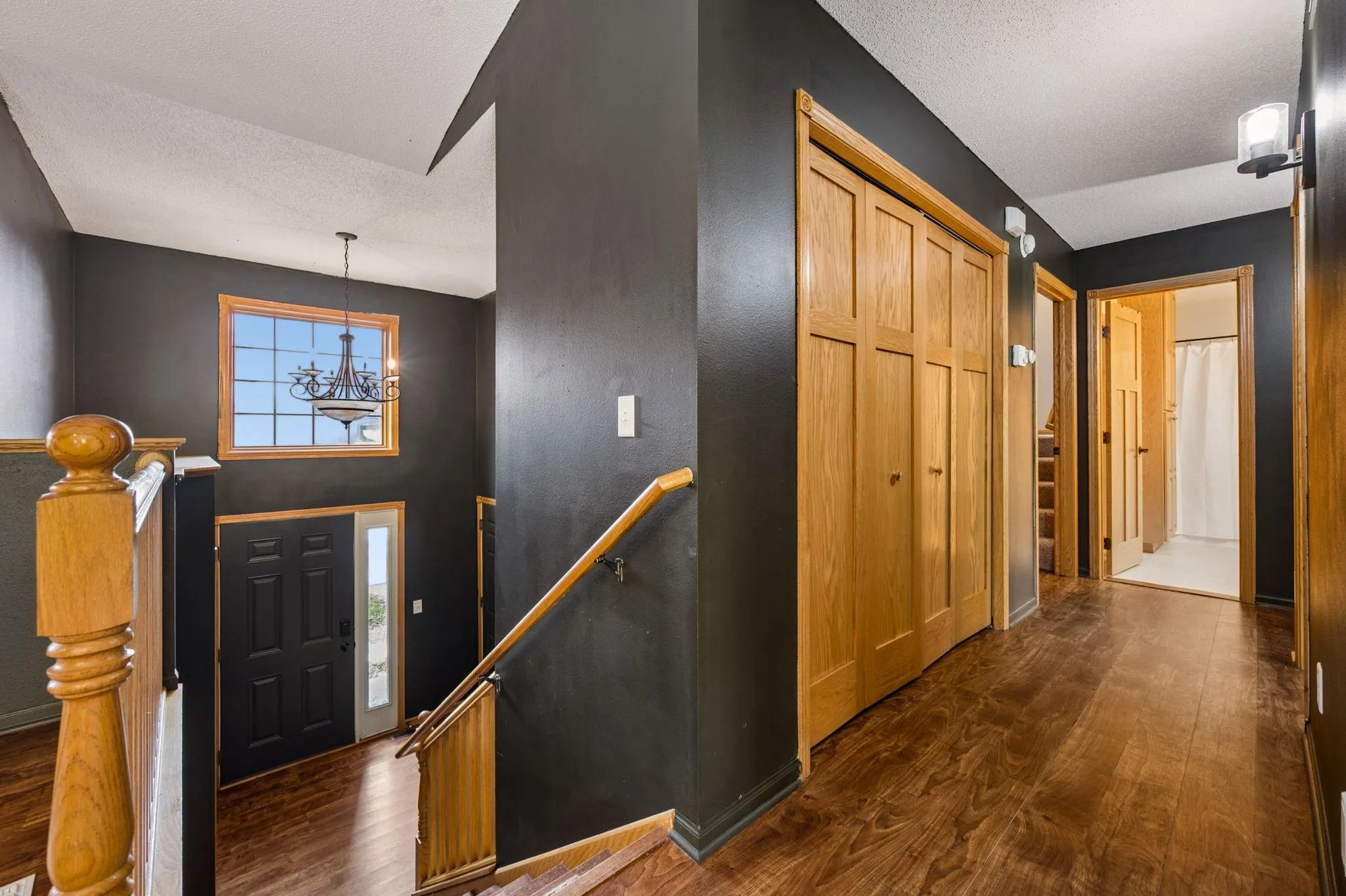 Photo 5 of 10033 13th Avenue