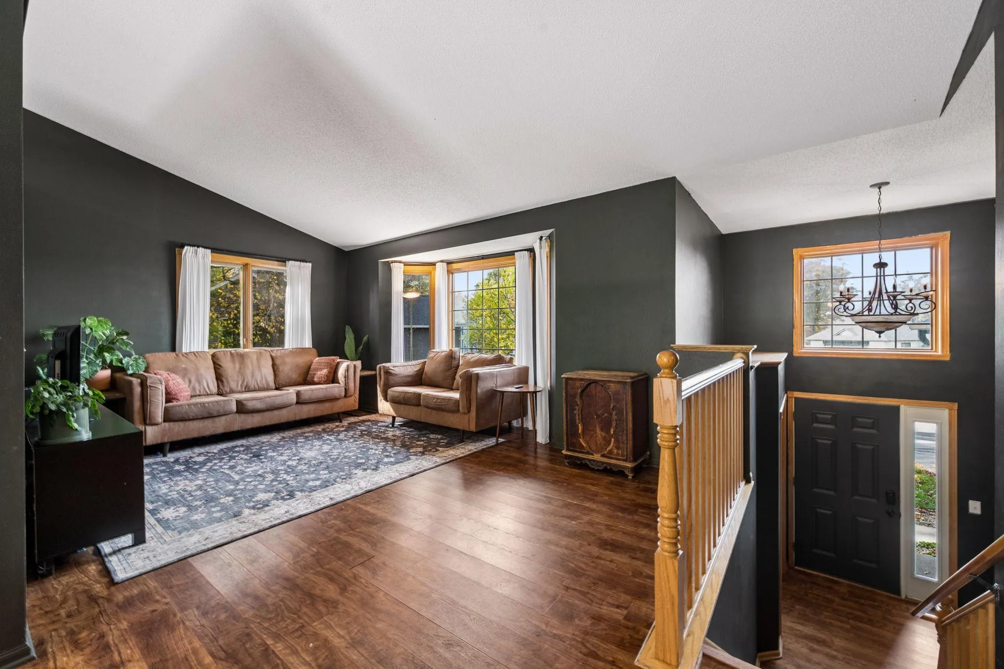 Photo 6 of 10033 13th Avenue