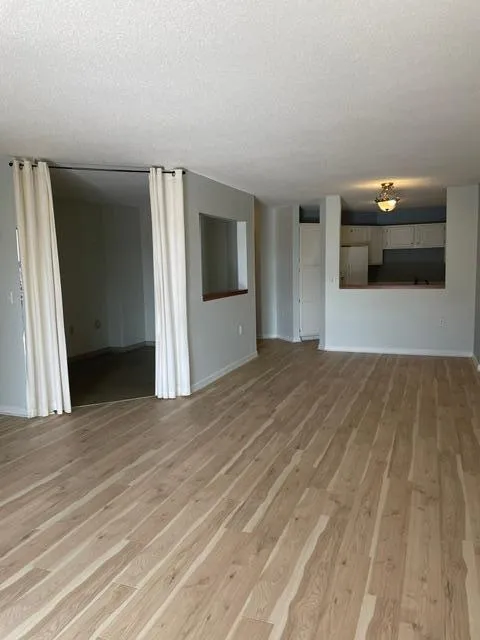 Photo 4 of 6500 Woodlake Drive Unit 401