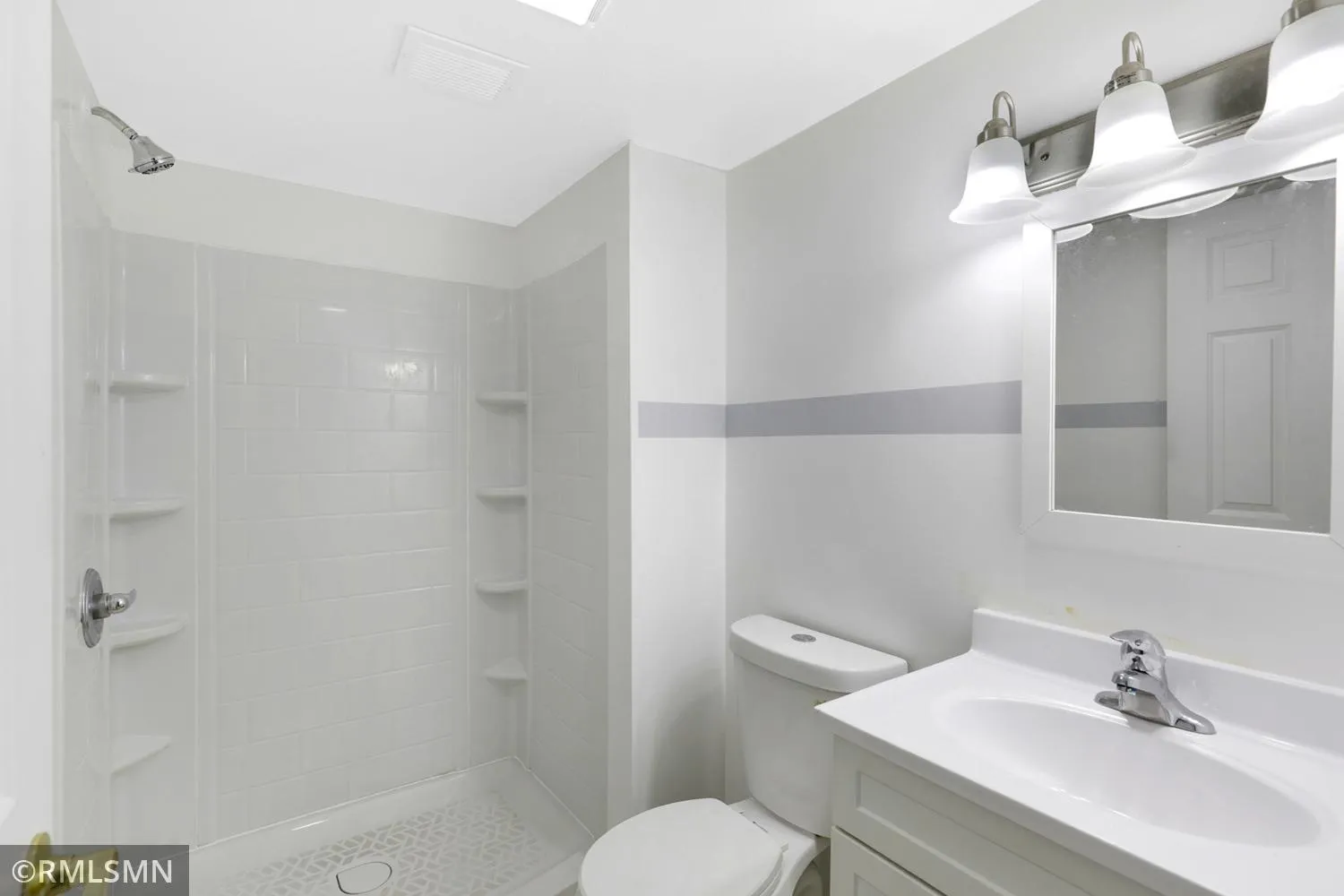 Photo 17 of 3832 3rd Ne Street