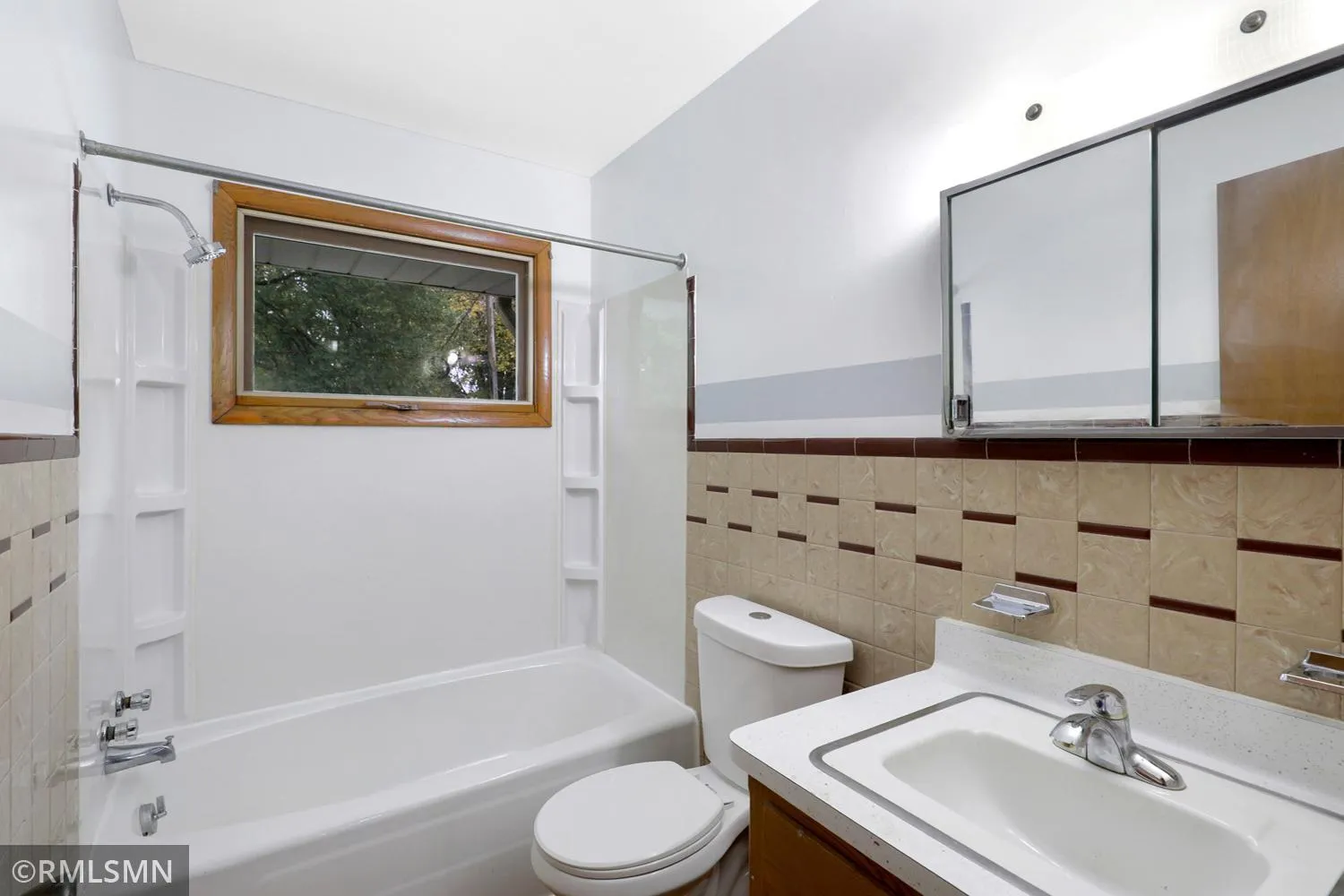 Photo 11 of 3832 3rd Ne Street