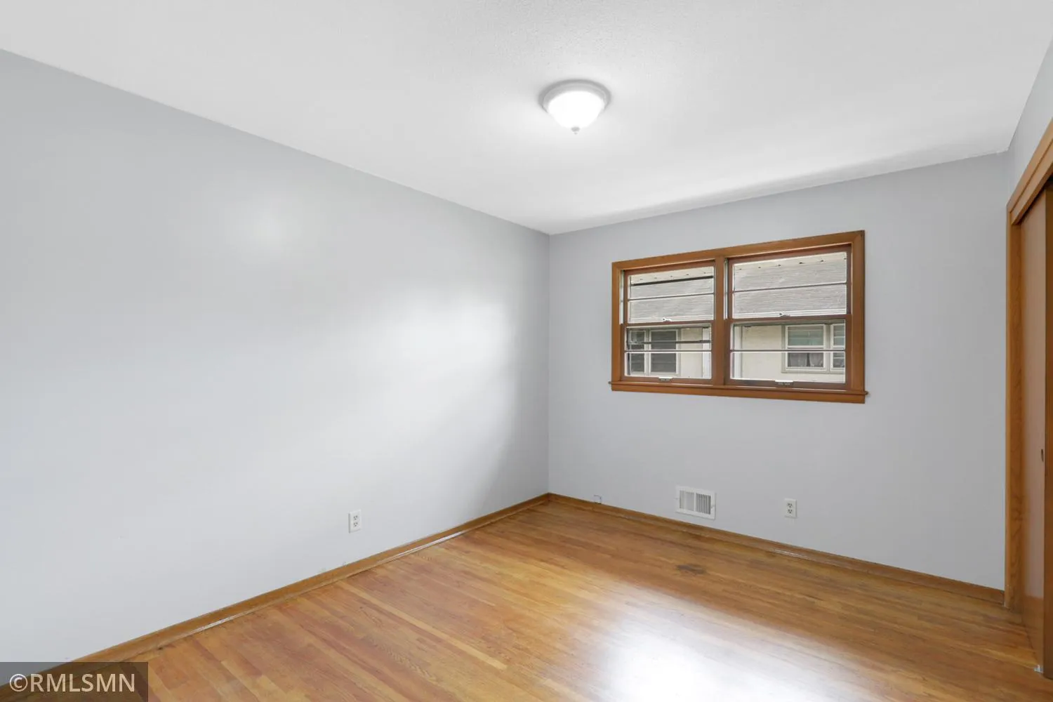 Photo 10 of 3832 3rd Ne Street
