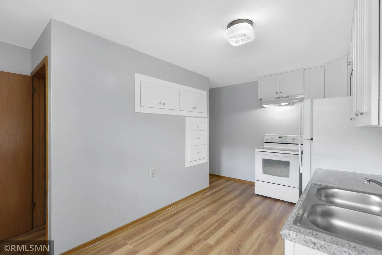 Photo 6 of 3832 3rd Ne Street