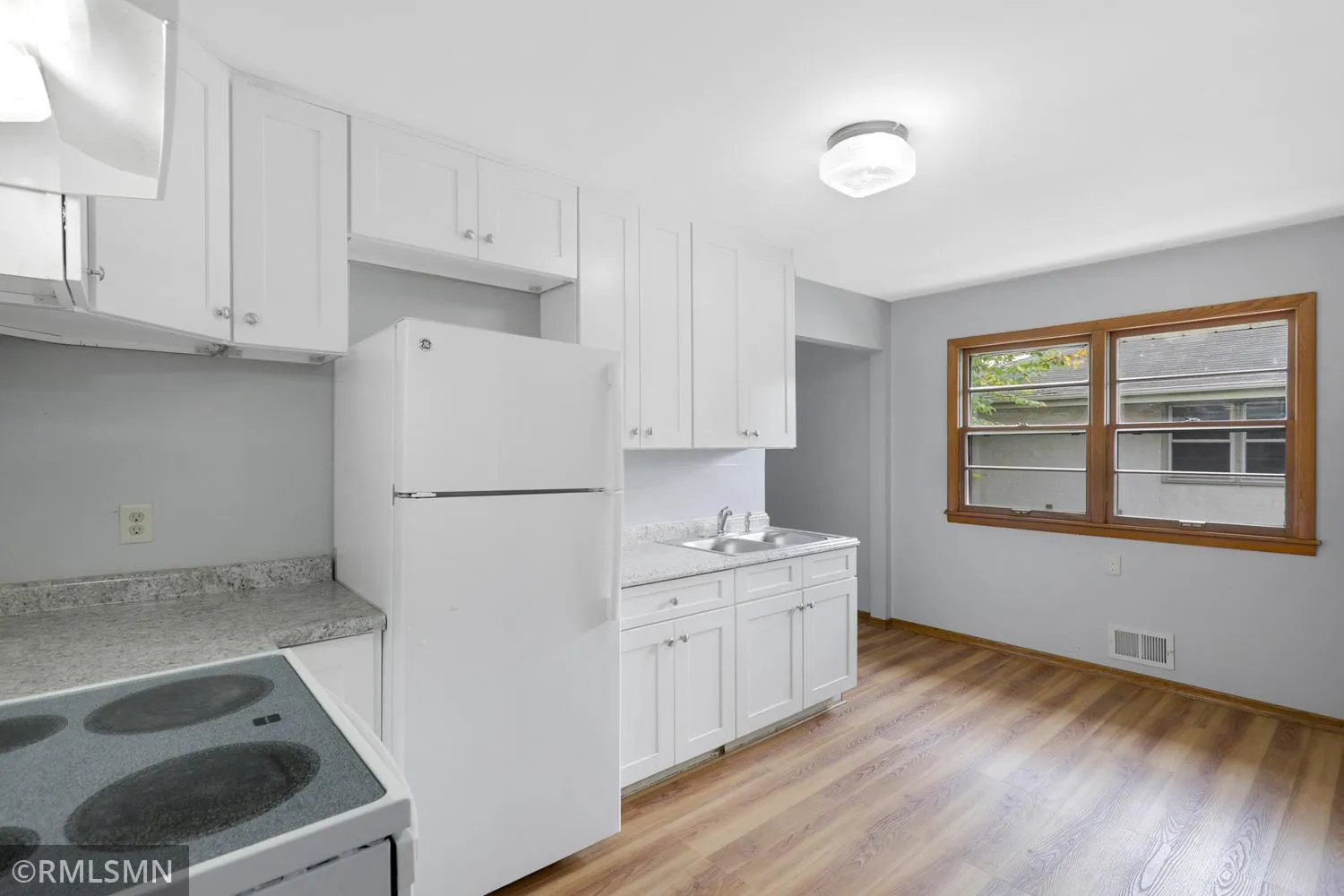 Photo 8 of 3832 3rd Ne Street