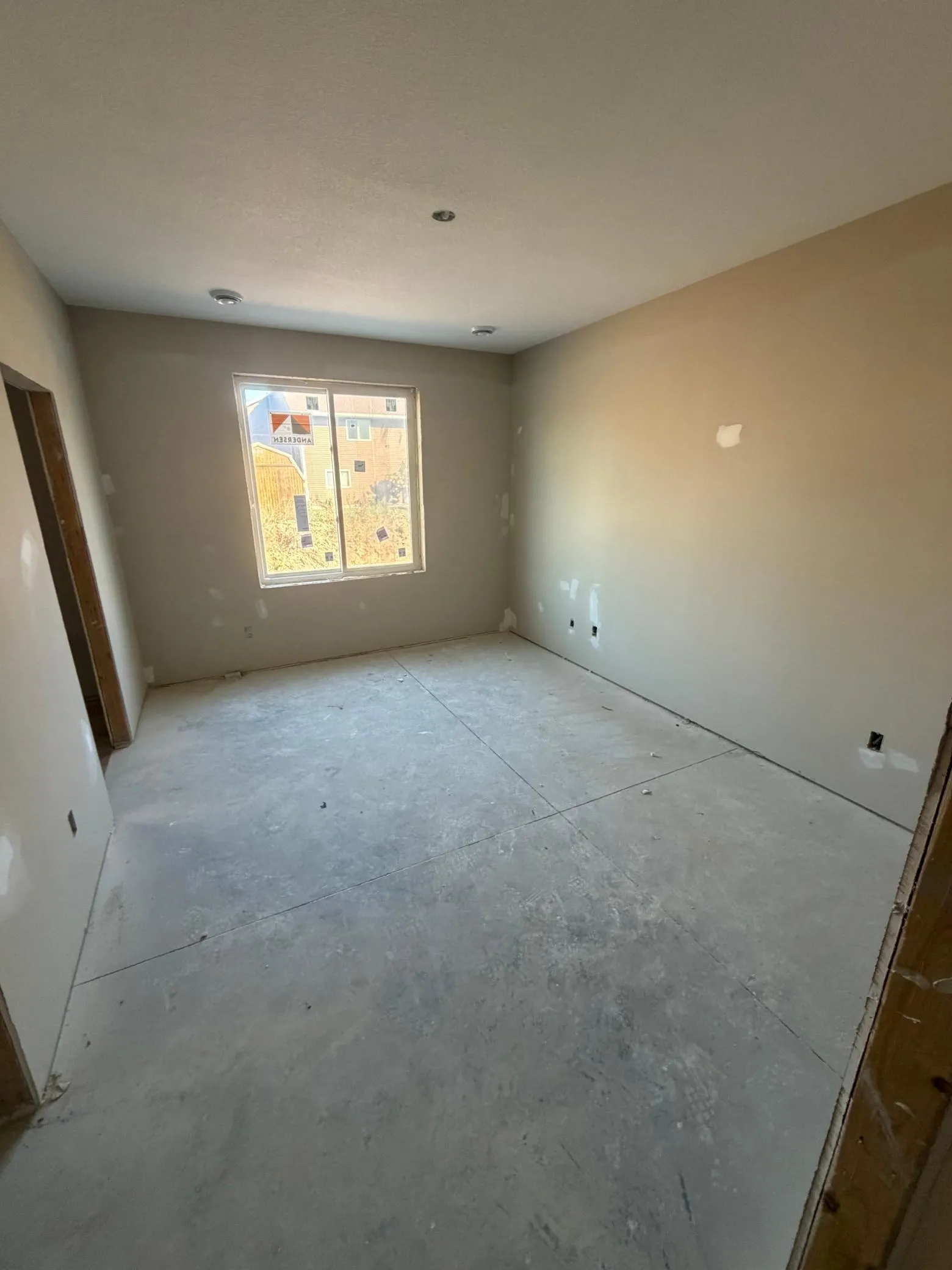 Photo 4 of 1615 Squirrel Way